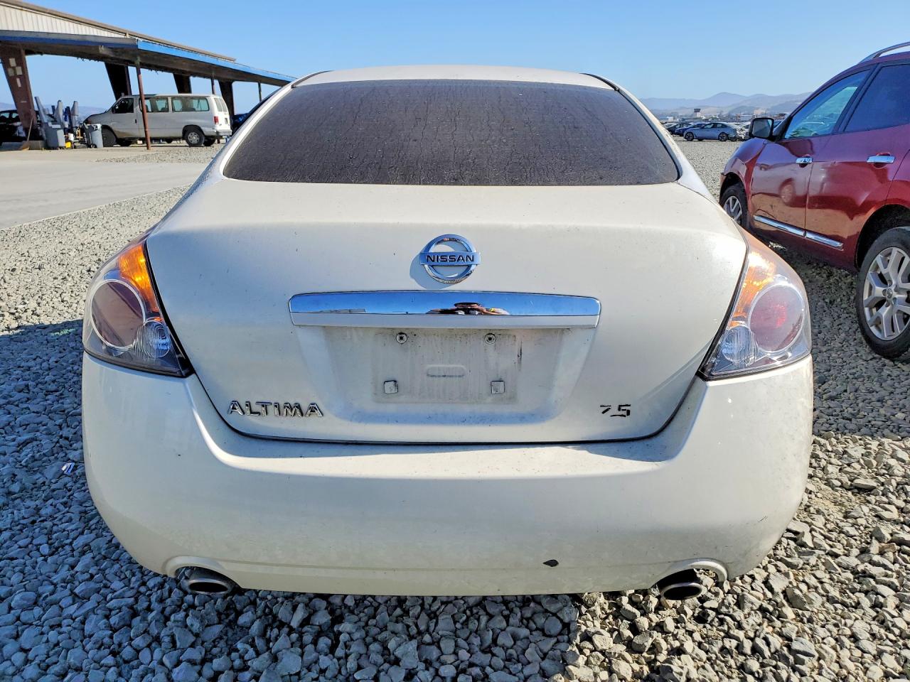 2008 Nissan Altima 2.5 White vin: 1N4AL21E98N434908