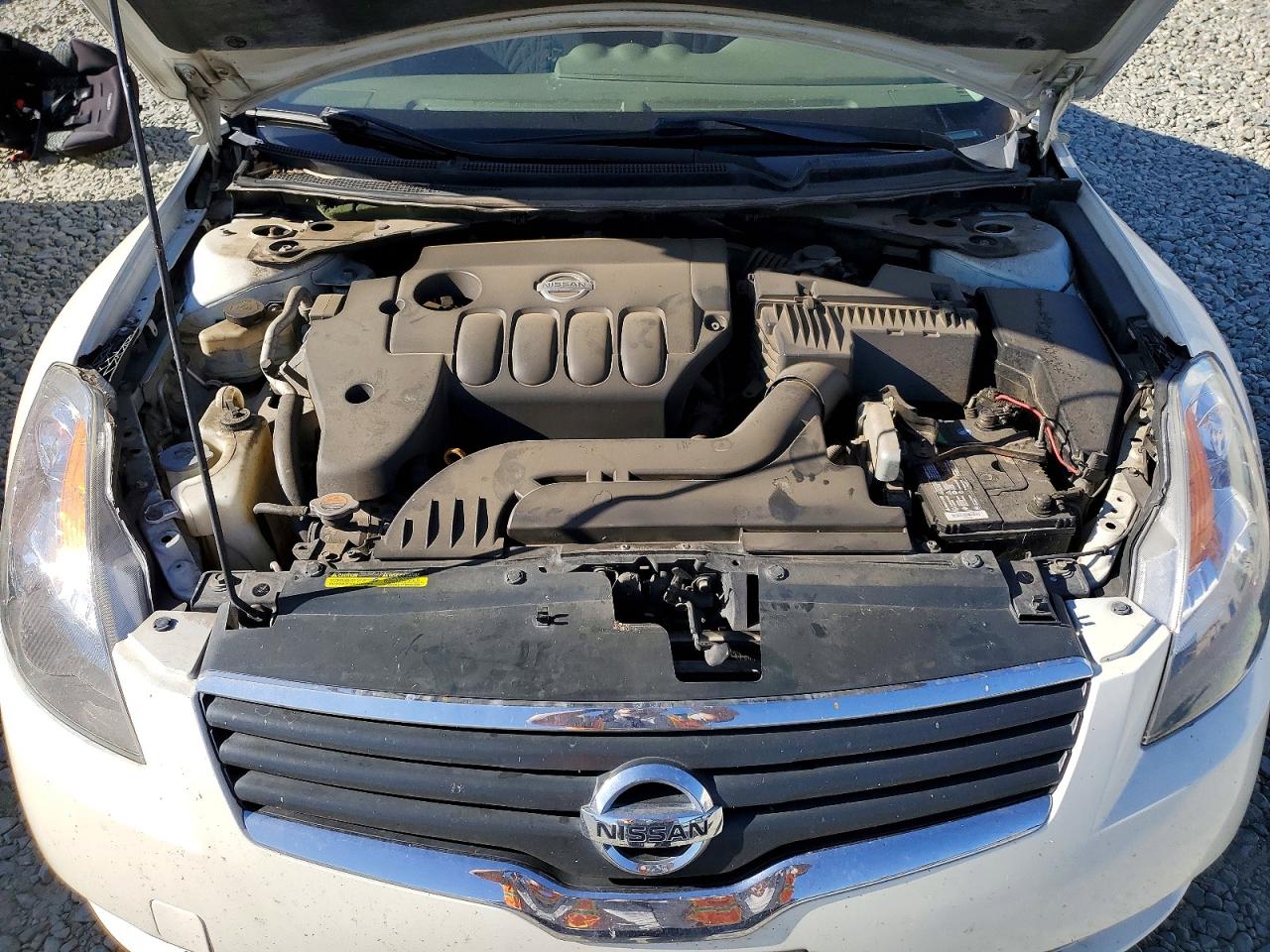 2008 Nissan Altima 2.5 White vin: 1N4AL21E98N434908