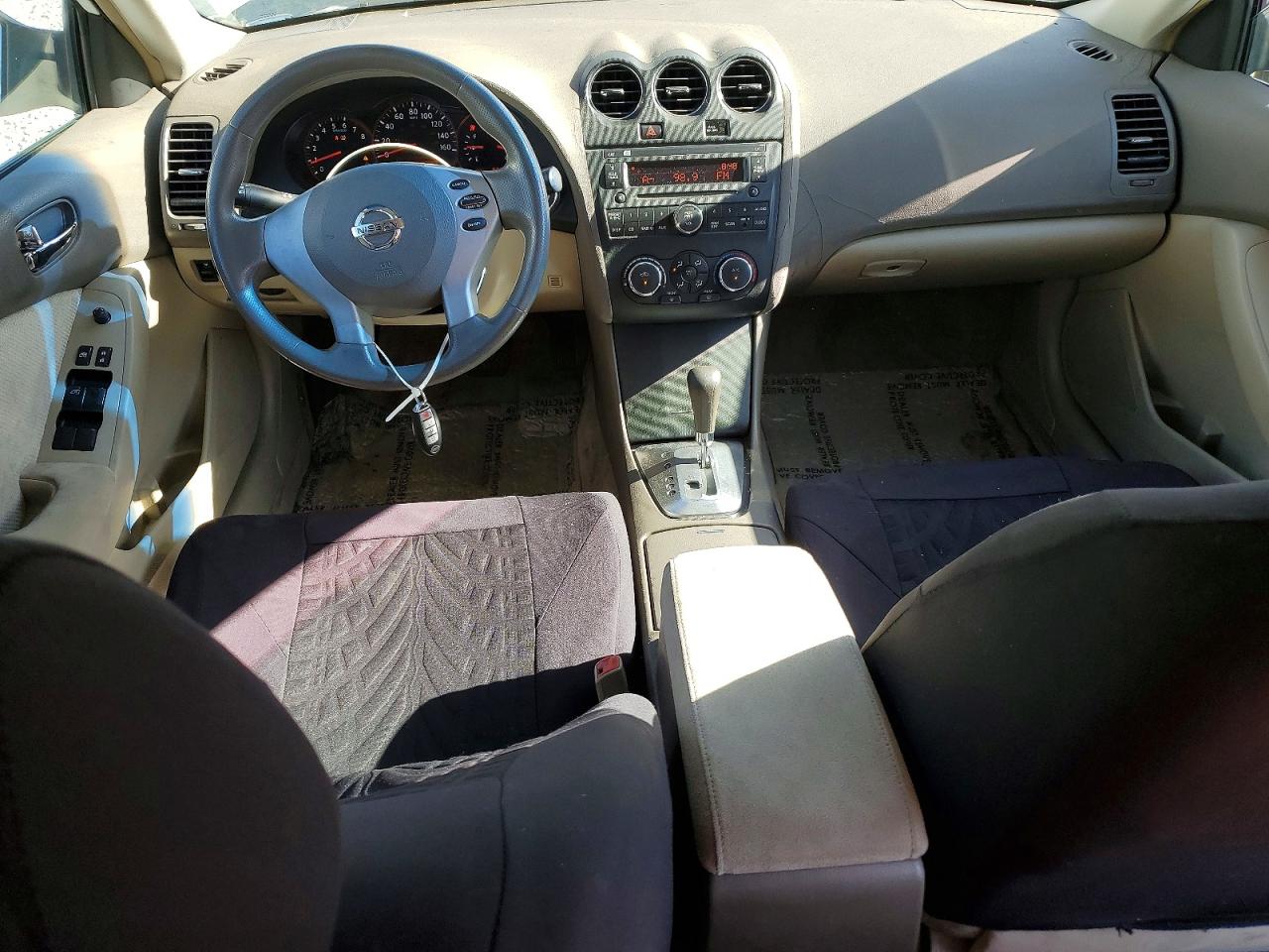 2008 Nissan Altima 2.5 White vin: 1N4AL21E98N434908