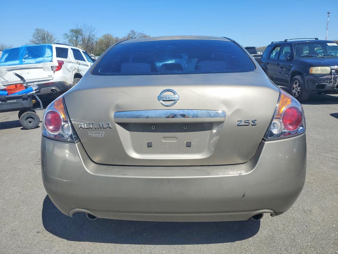 2008 Nissan Altima 2.5 Brown vin: 1N4AL21E98N461817