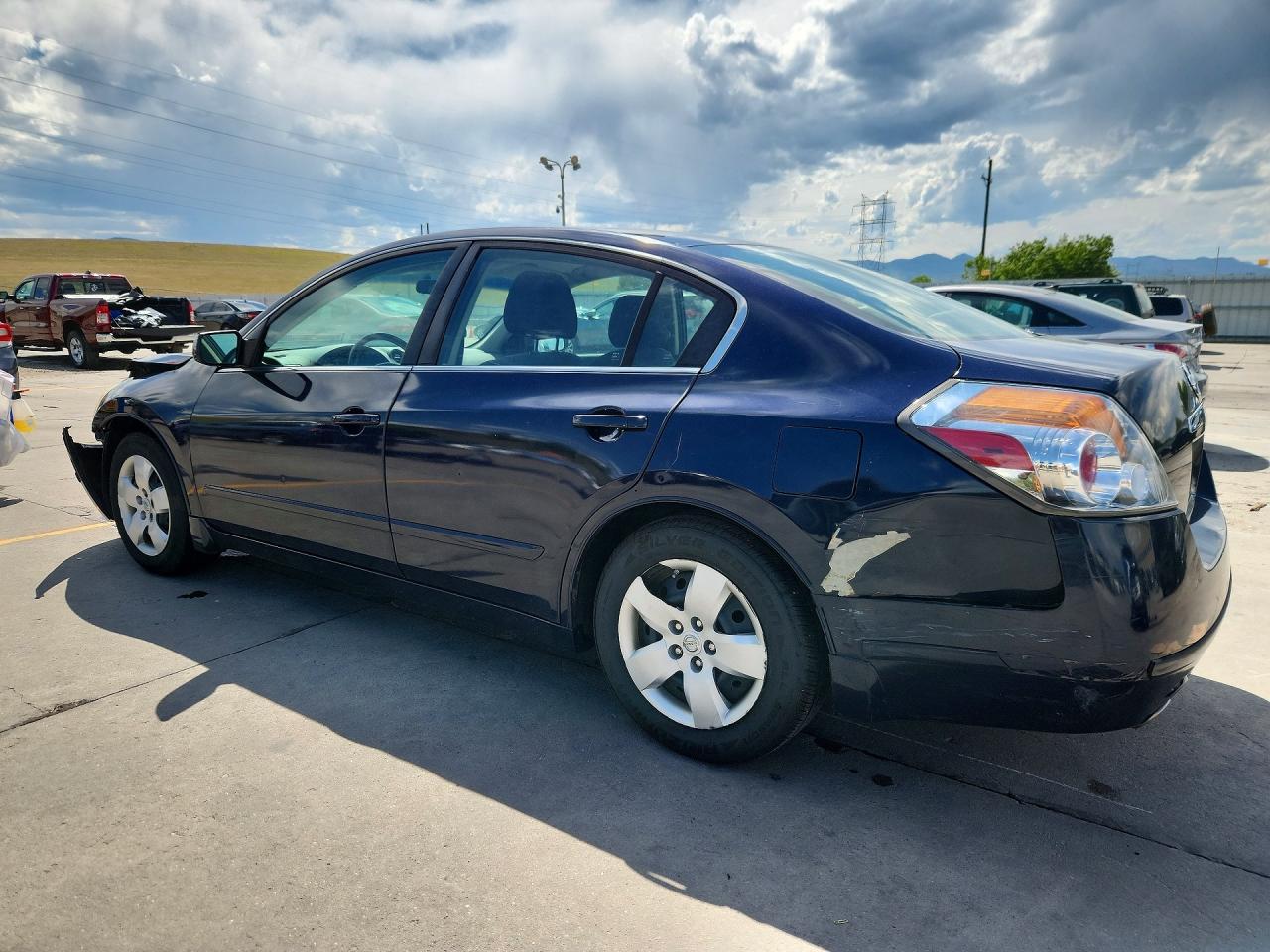 2008 Nissan Altima 2.5 Blue vin: 1N4AL21E98N521367