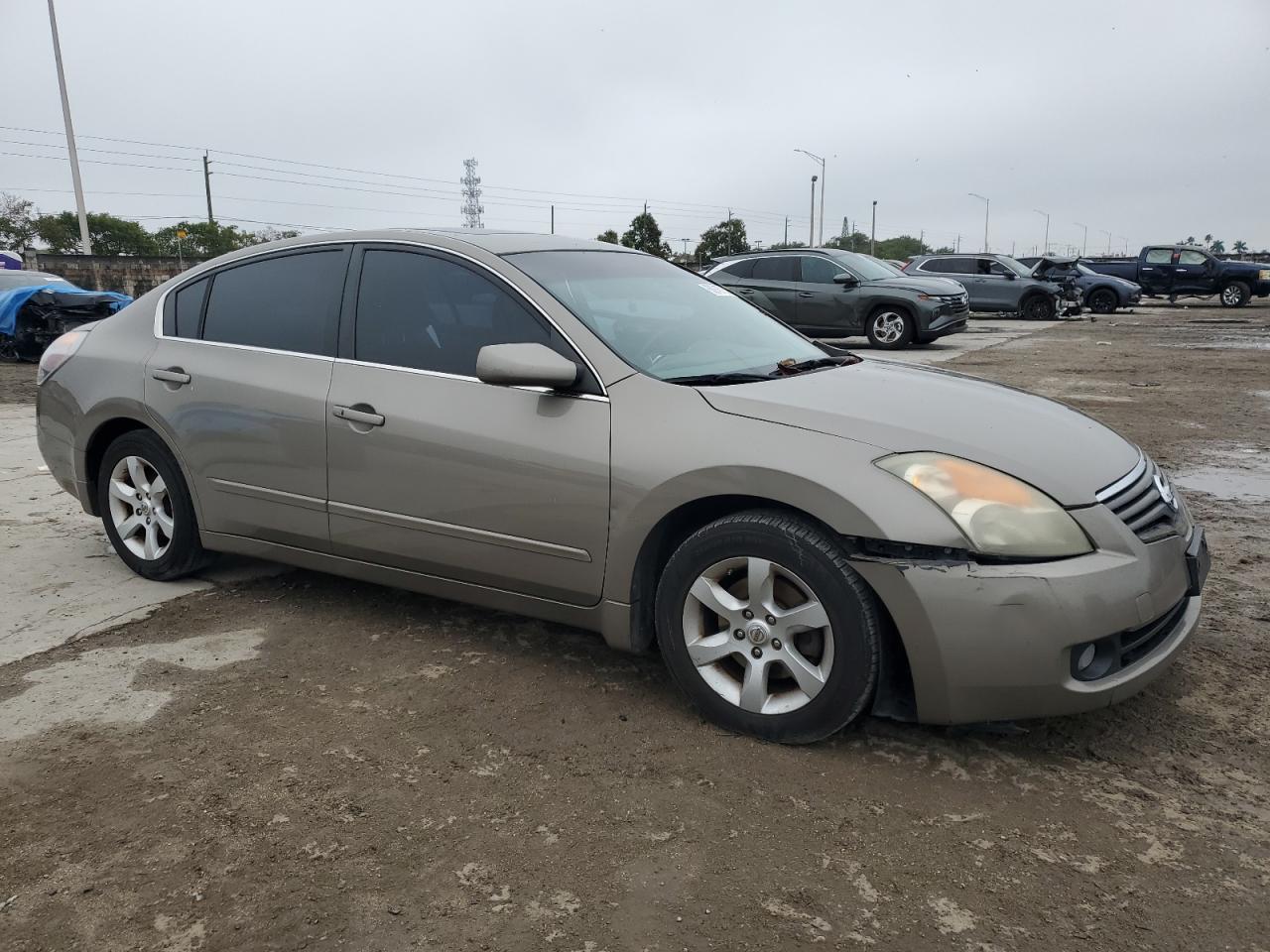 2008 Nissan Altima Желто-коричневый vin: 1N4AL21E98N531414
