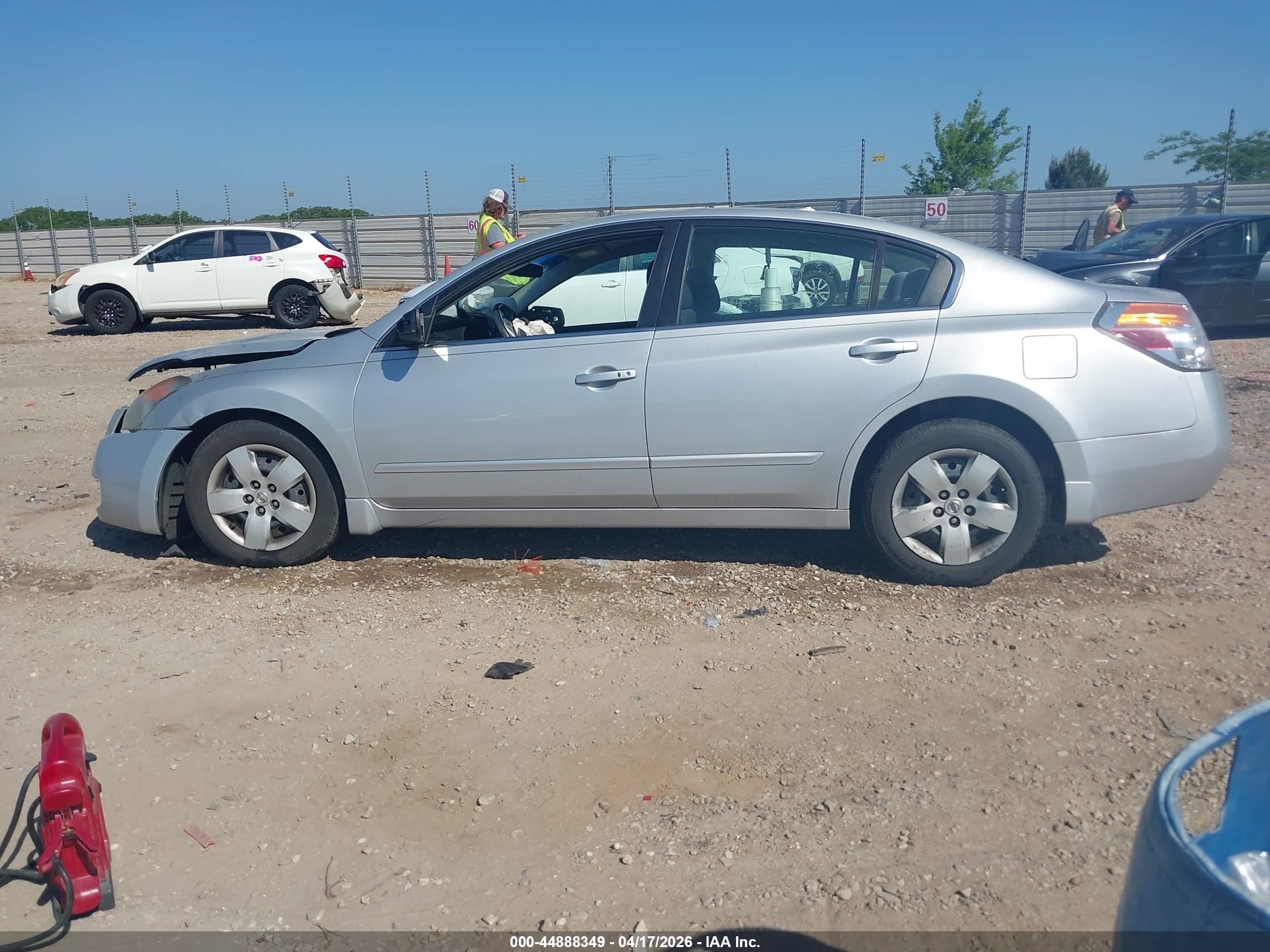 2008 Nissan Altima 2.5 S Silver vin: 1N4AL21E98N540064