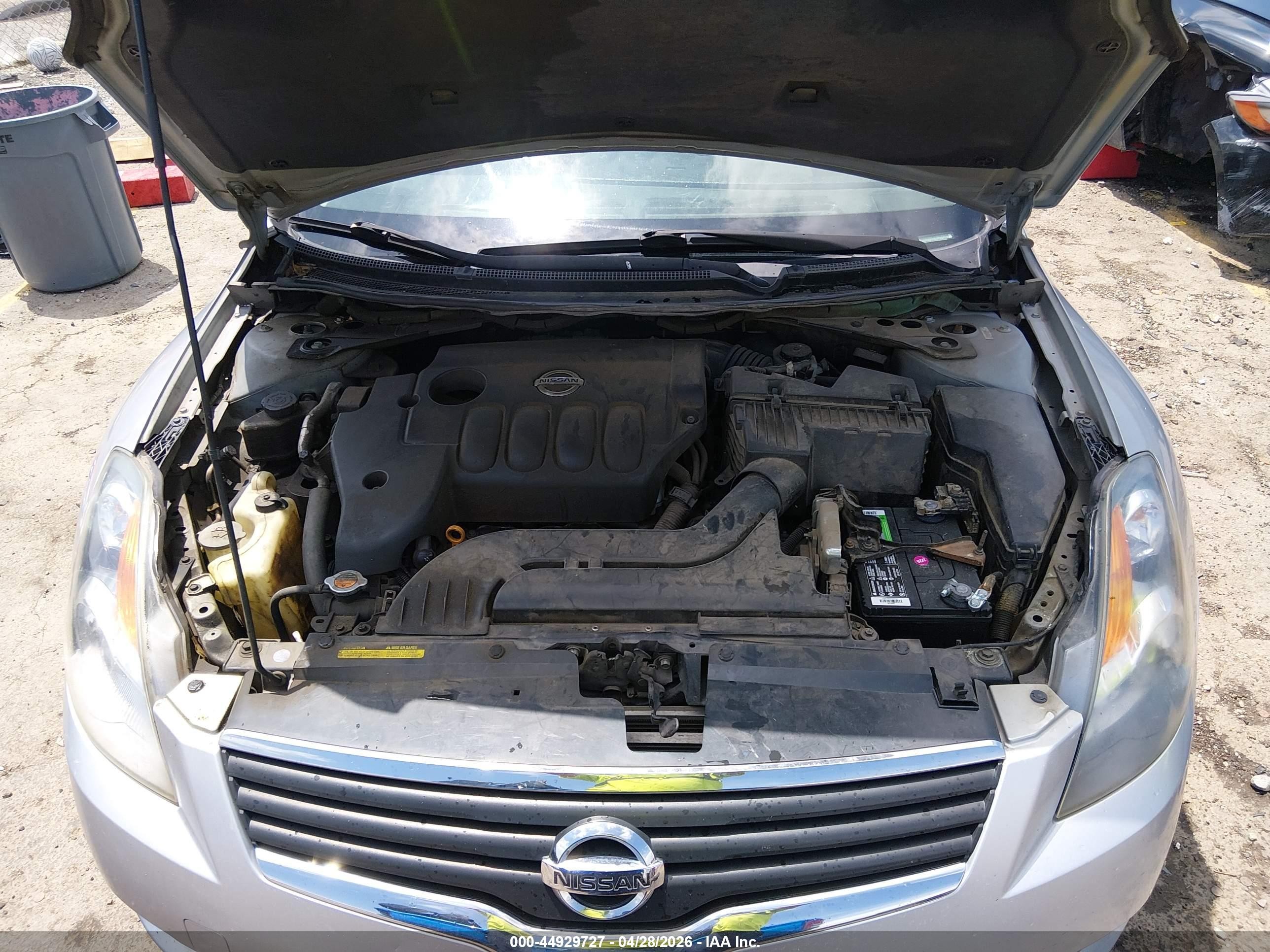 2008 Nissan Altima 2.5 S Серебряный vin: 1N4AL21E98N560475