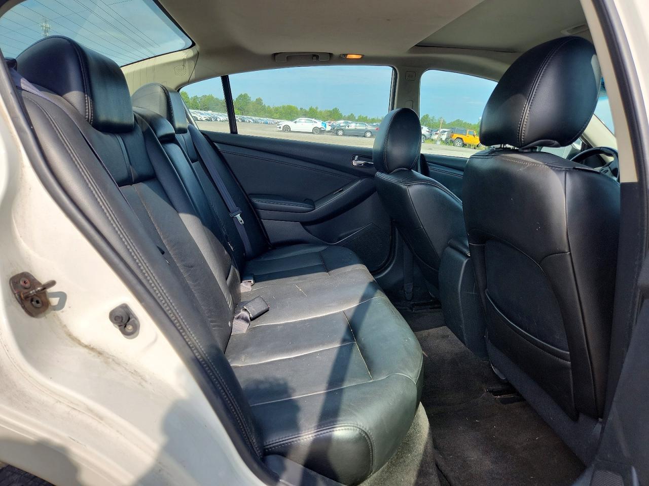 2009 Nissan Altima 2.5 Белый vin: 1N4AL21E99C135545