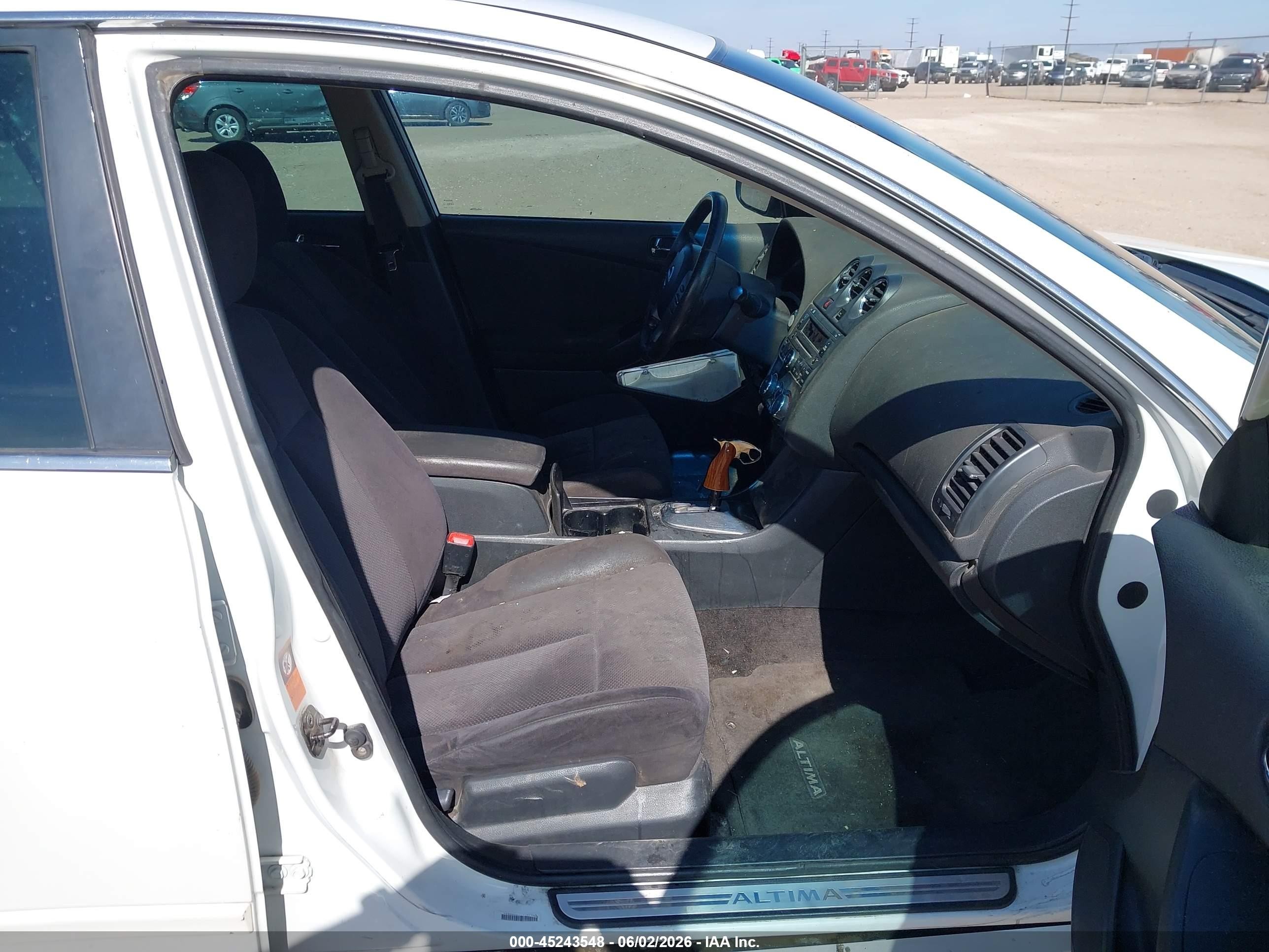2009 Nissan Altima 2.5 S White vin: 1N4AL21E99N454075