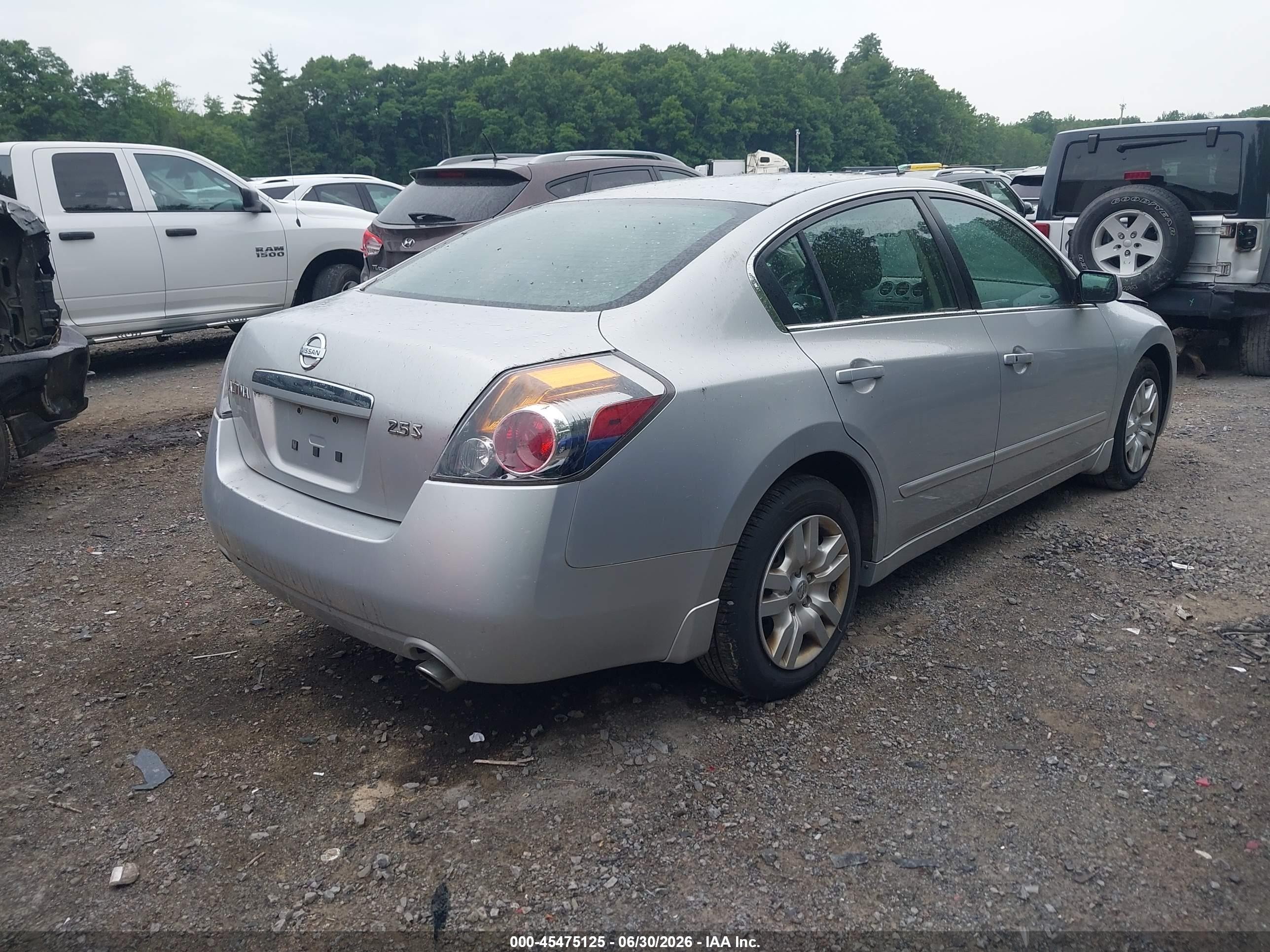 2009 Nissan Altima 2.5 S Silver vin: 1N4AL21E99N470552