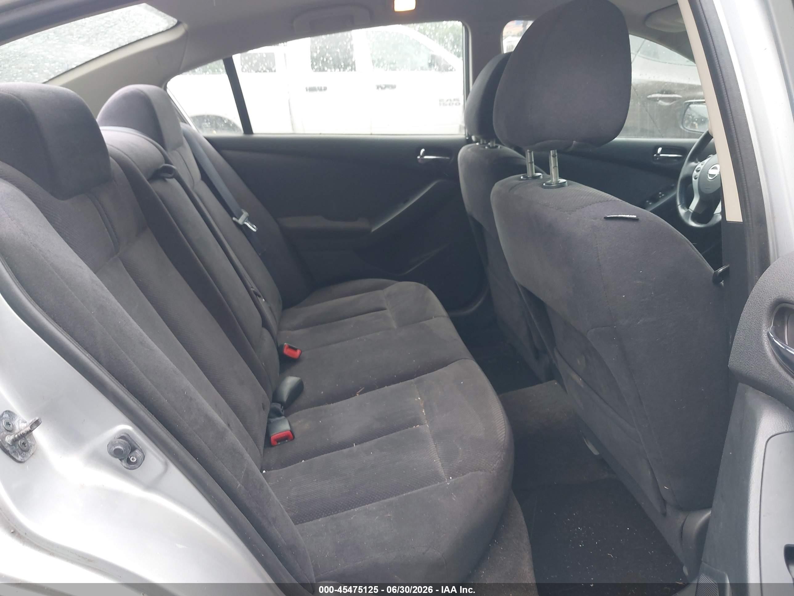 2009 Nissan Altima 2.5 S Silver vin: 1N4AL21E99N470552