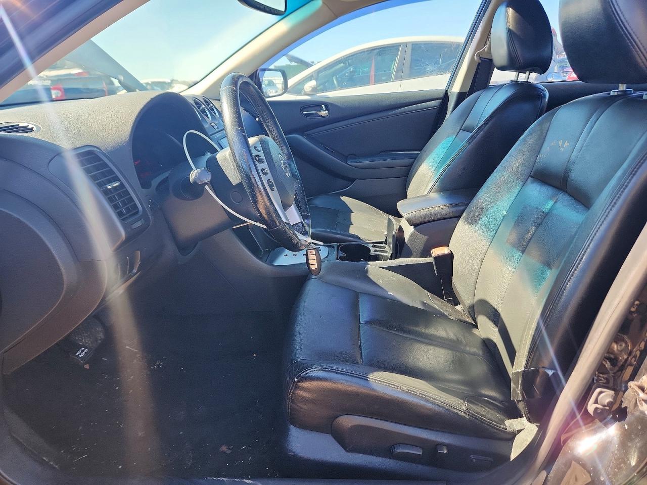 2009 Nissan Altima 2.5 Black vin: 1N4AL21E99N507065