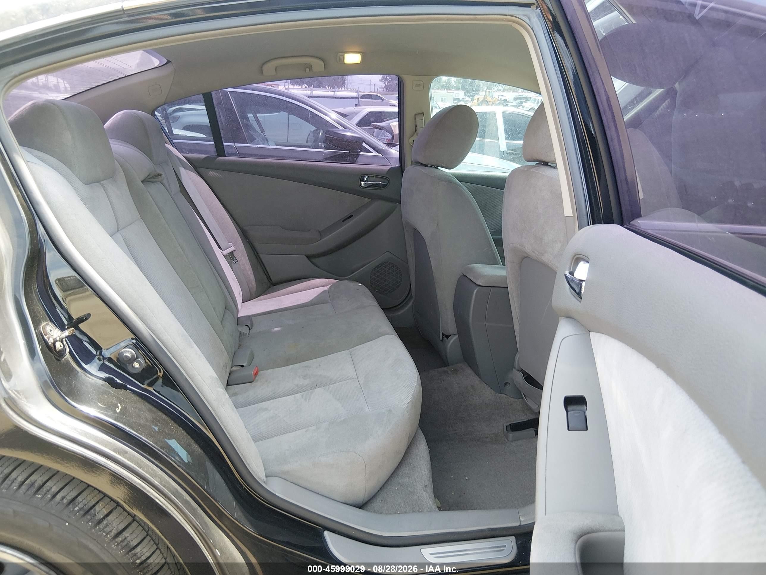 2009 Nissan Altima 2.5 Black vin: 1N4AL21E99N521340