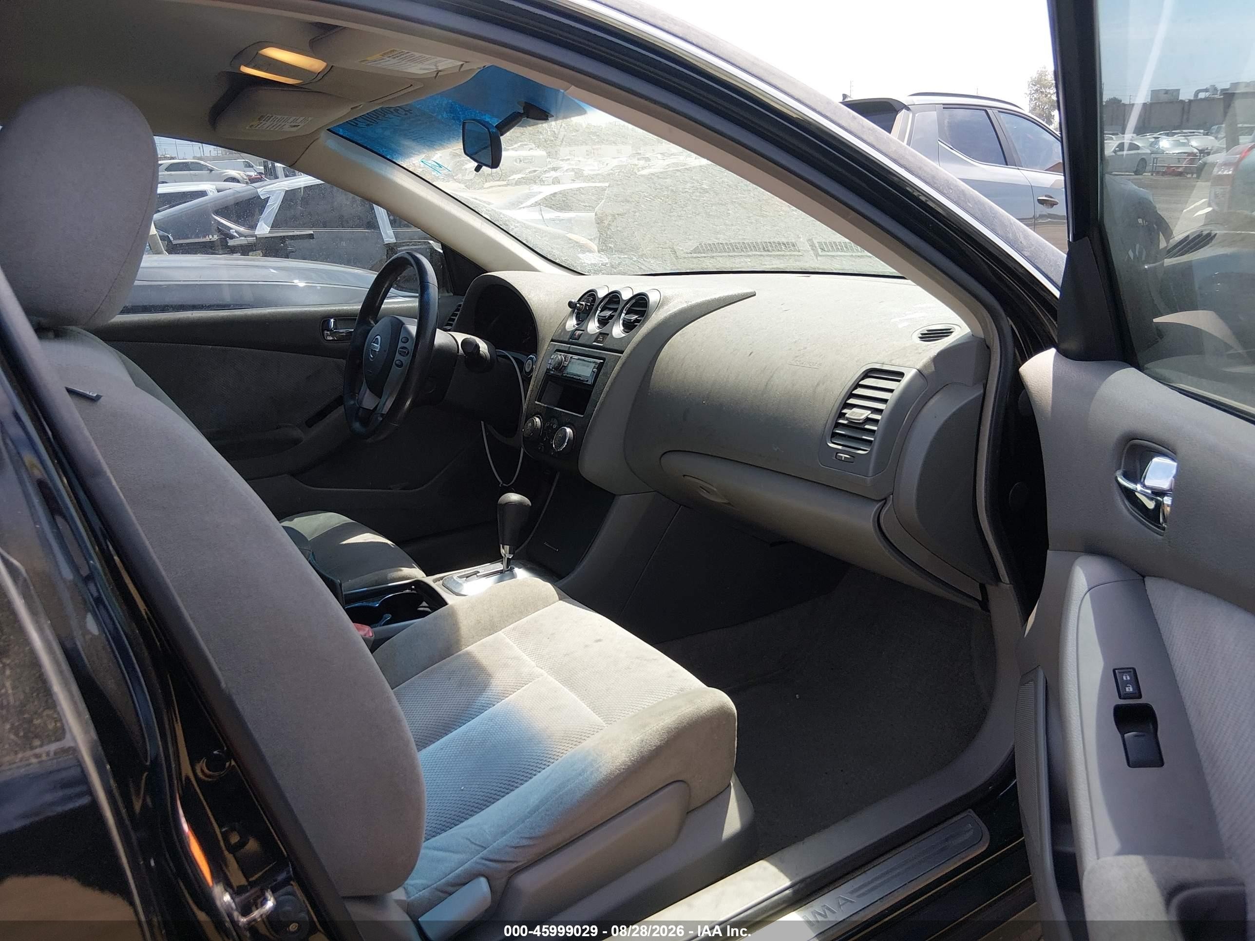 2009 Nissan Altima 2.5 Black vin: 1N4AL21E99N521340