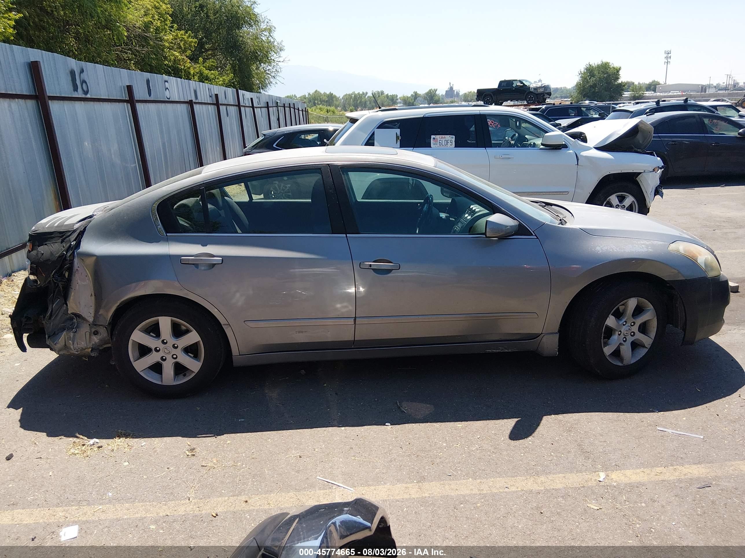 2007 Nissan Altima 2.5 S Серебряный vin: 1N4AL21EX7C133087