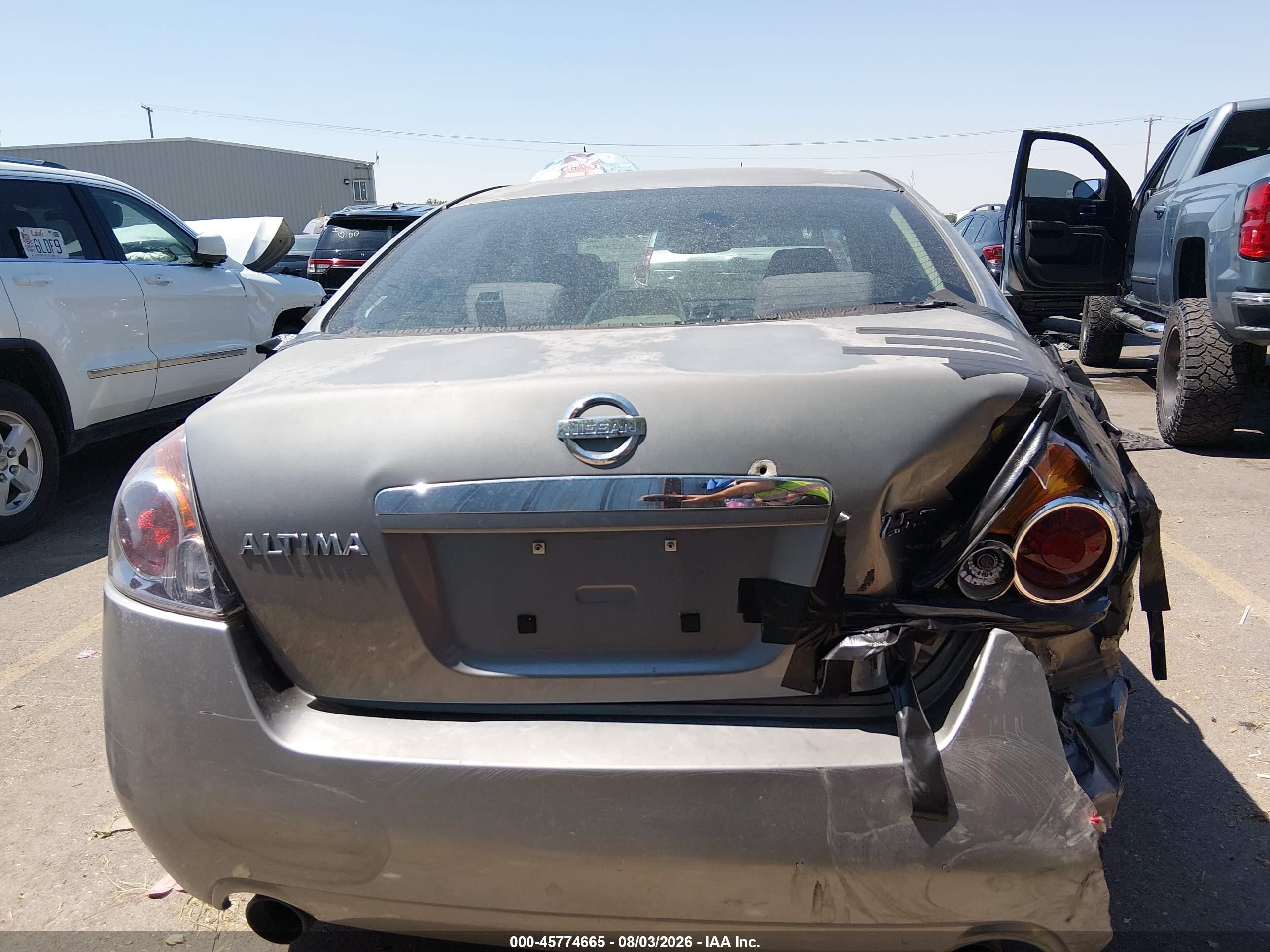 2007 Nissan Altima 2.5 S Серебряный vin: 1N4AL21EX7C133087