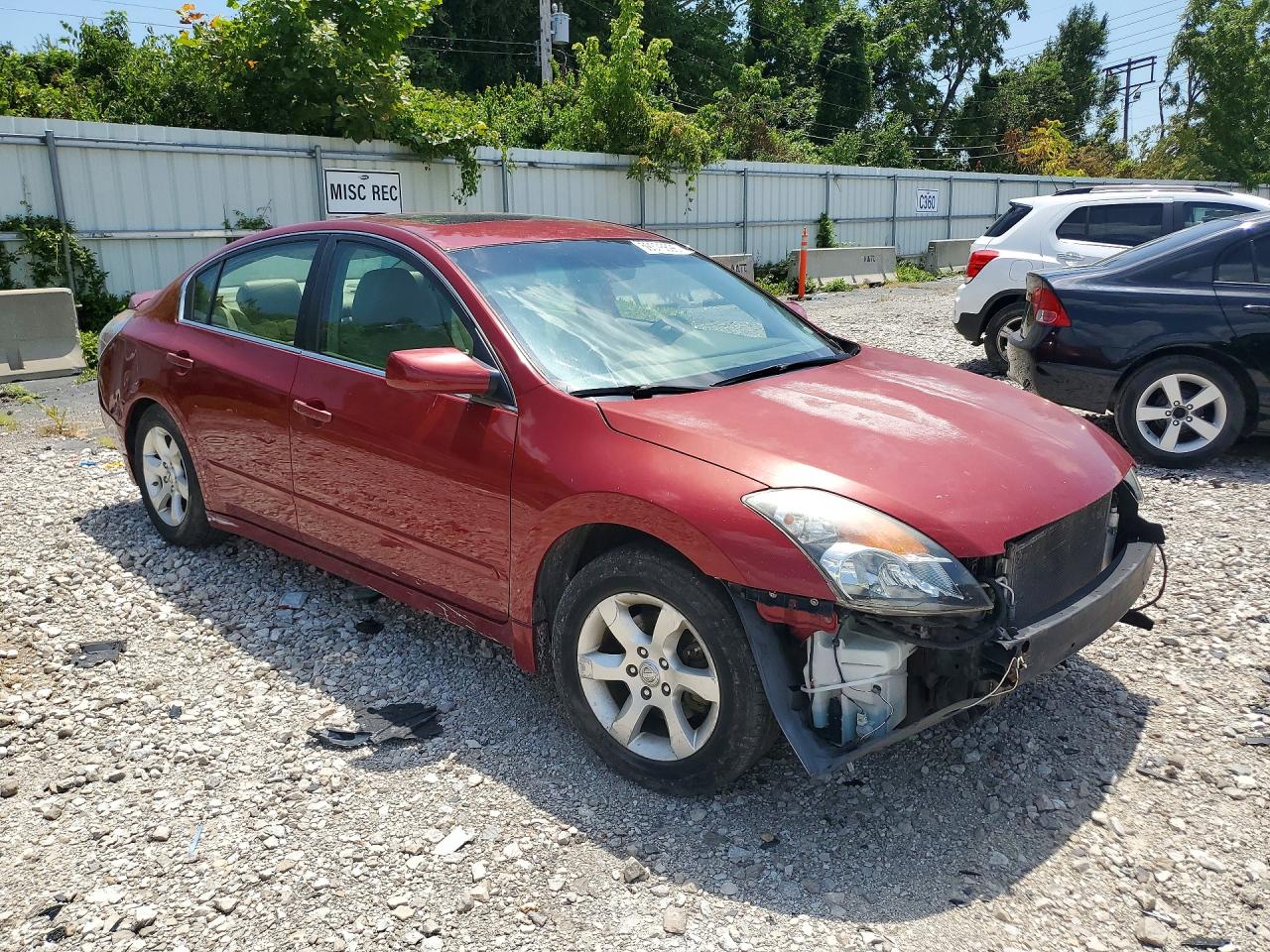 2007 Nissan Altima 2.5 Red vin: 1N4AL21EX7C155994