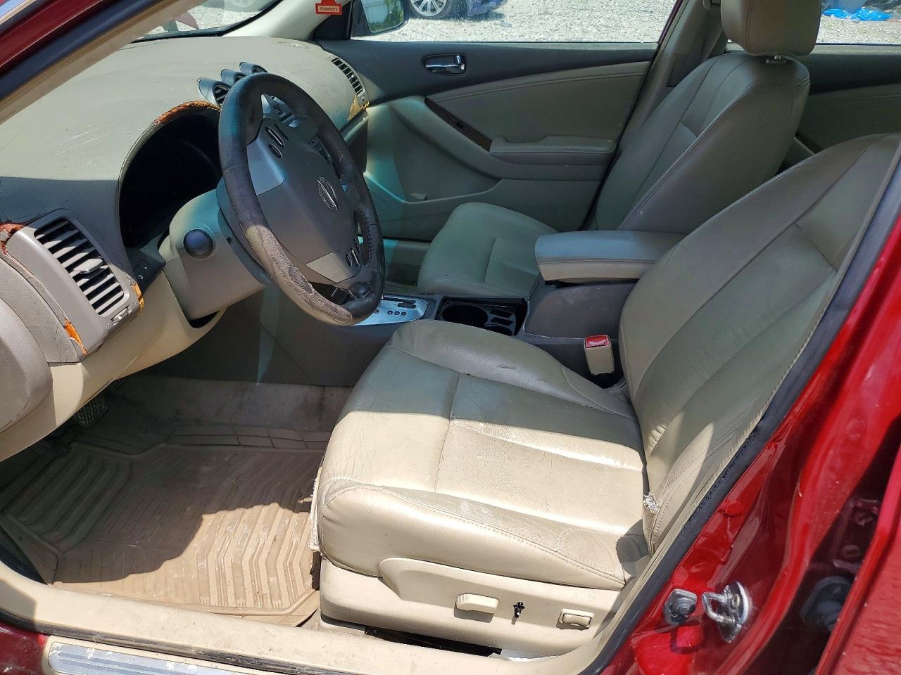 2007 Nissan Altima 2.5 Red vin: 1N4AL21EX7C155994