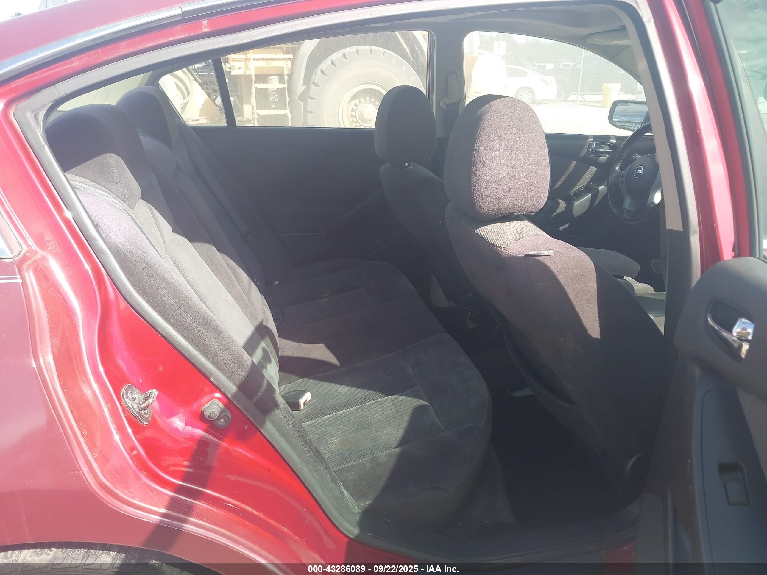 2007 Nissan Altima 2.5 S Темно-бордовый vin: 1N4AL21EX7C210640