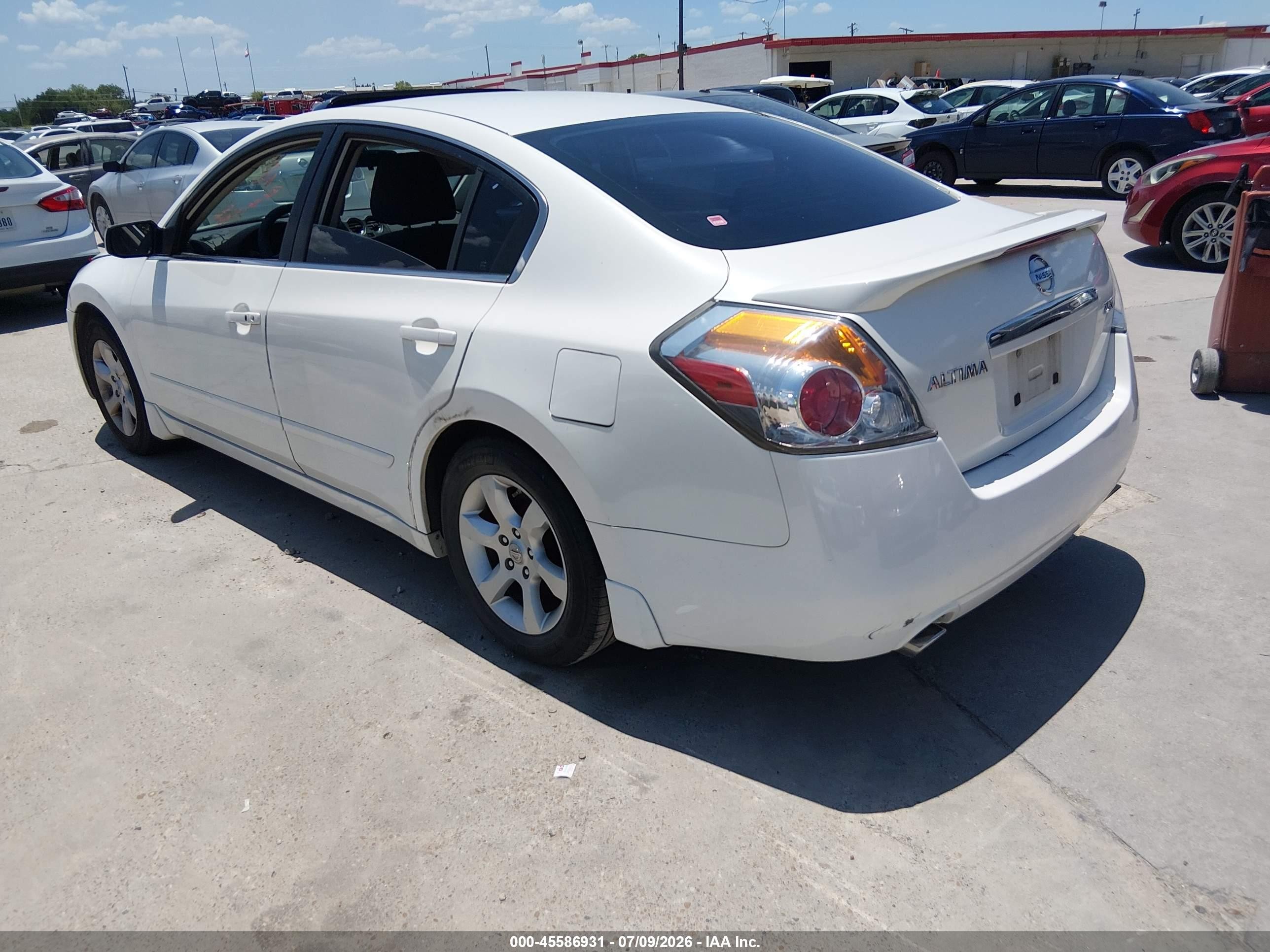 2007 Nissan Altima 2.5 S White vin: 1N4AL21EX7N417940