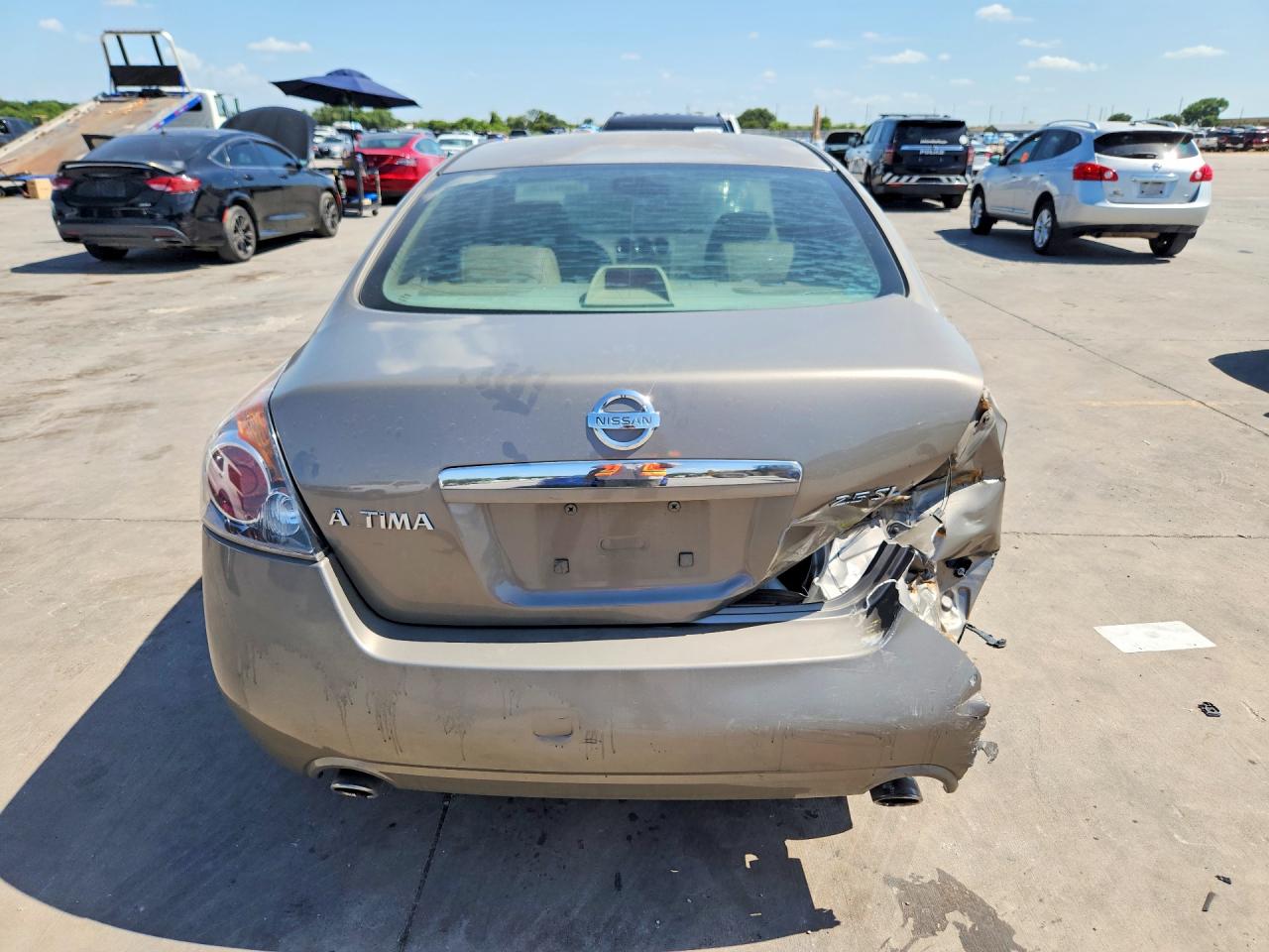 2007 Nissan Altima 2.5 Gold vin: 1N4AL21EX7N438500