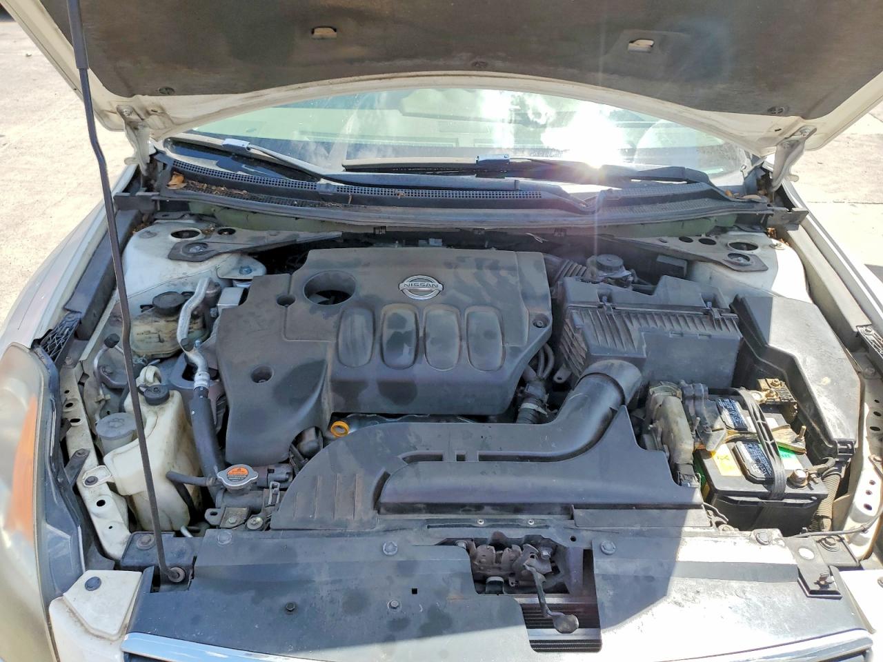 2007 Nissan Altima 2.5 White vin: 1N4AL21EX7N453840