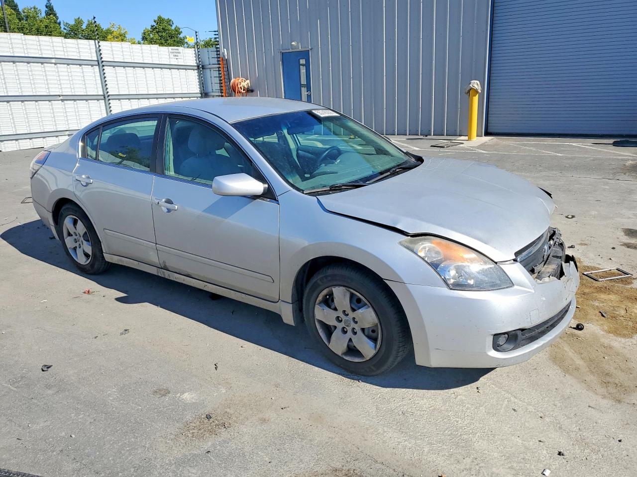 2007 Nissan Altima 2.5 Silver vin: 1N4AL21EX7N483128