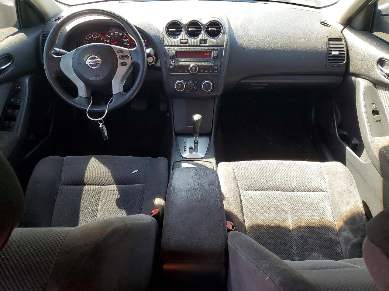 2007 Nissan Altima Серебряный vin: 1N4AL21EX7N483713