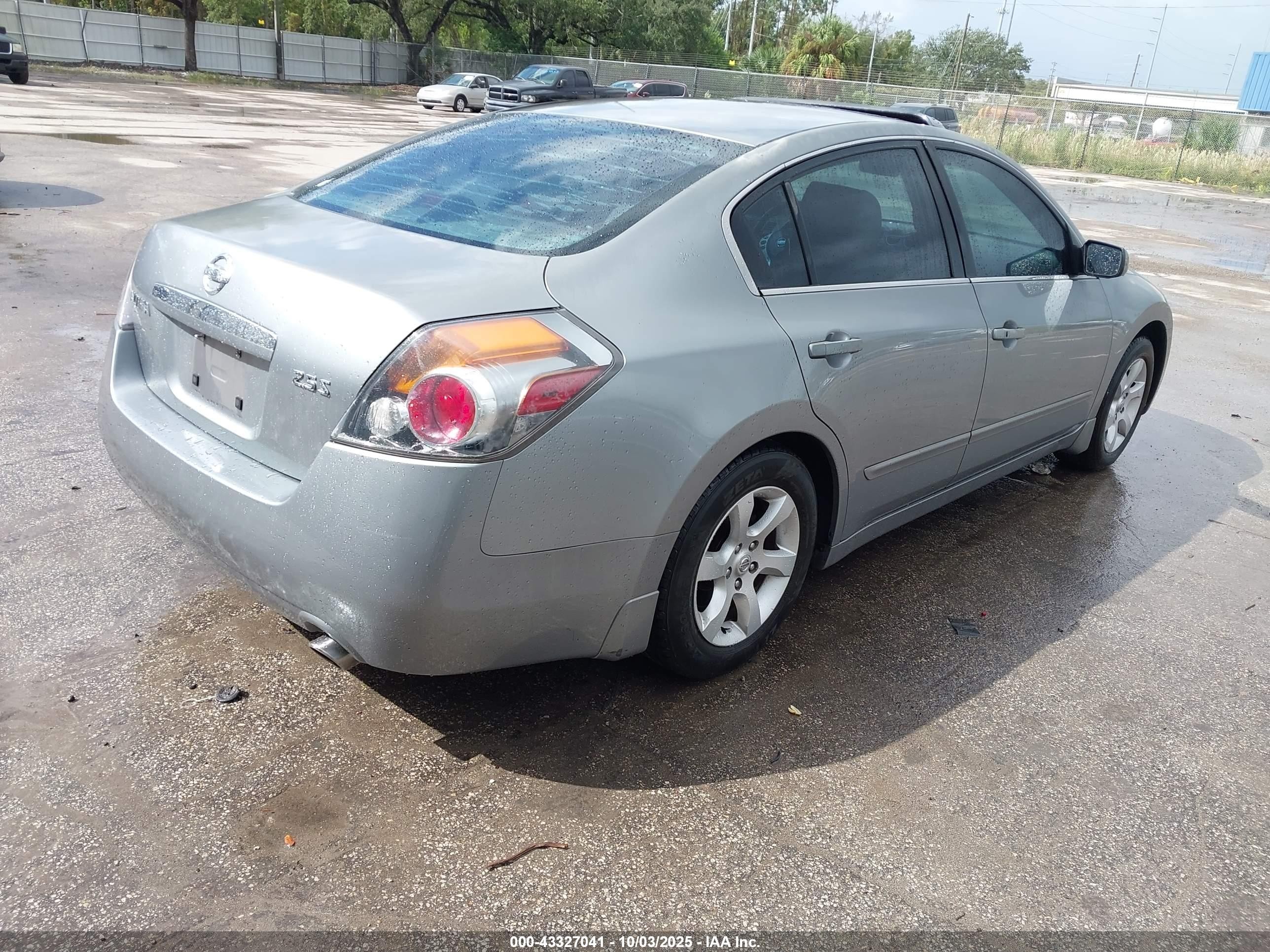 2008 Nissan Altima 2.5 S Silver vin: 1N4AL21EX8C189533