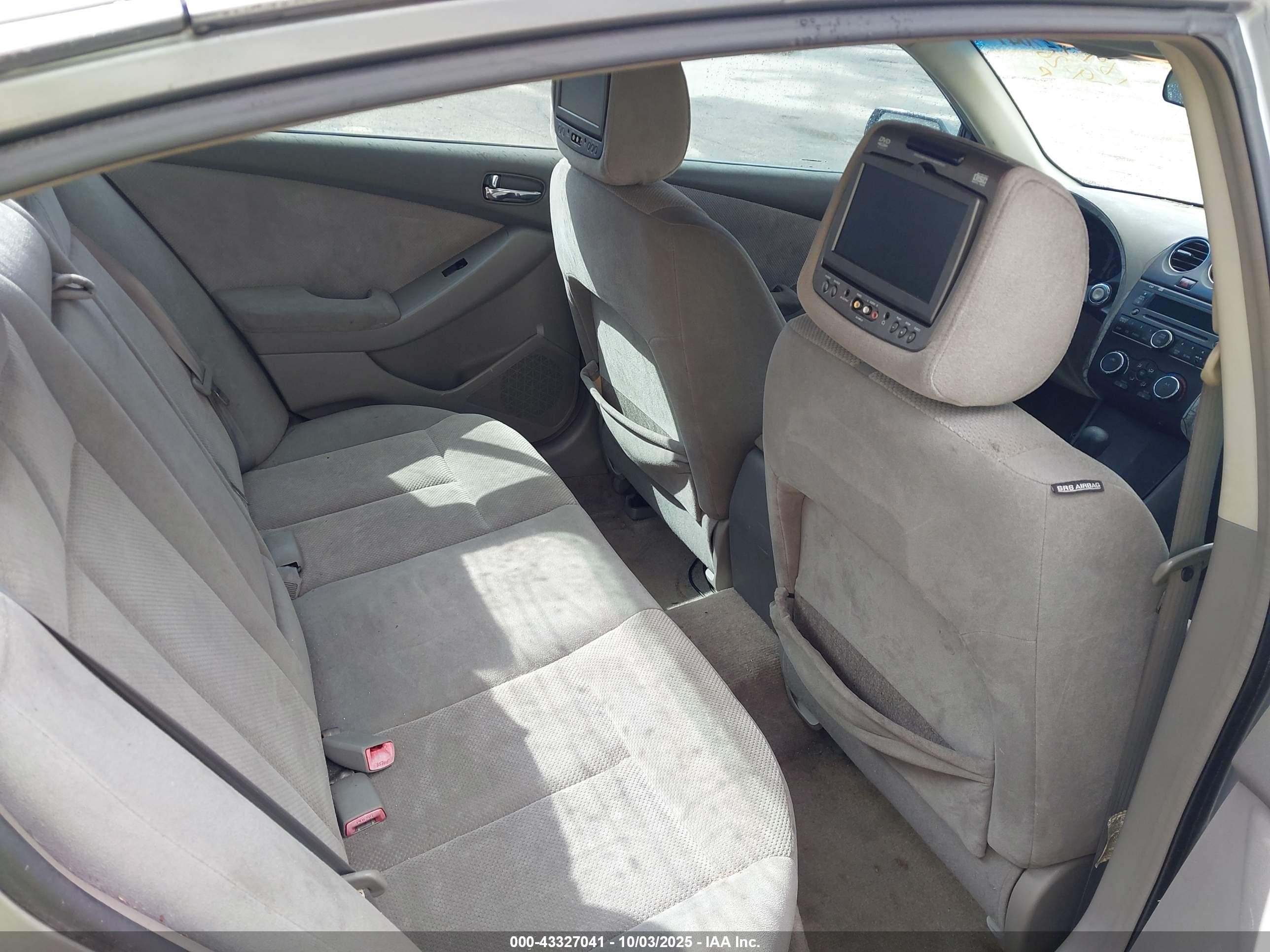 2008 Nissan Altima 2.5 S Silver vin: 1N4AL21EX8C189533