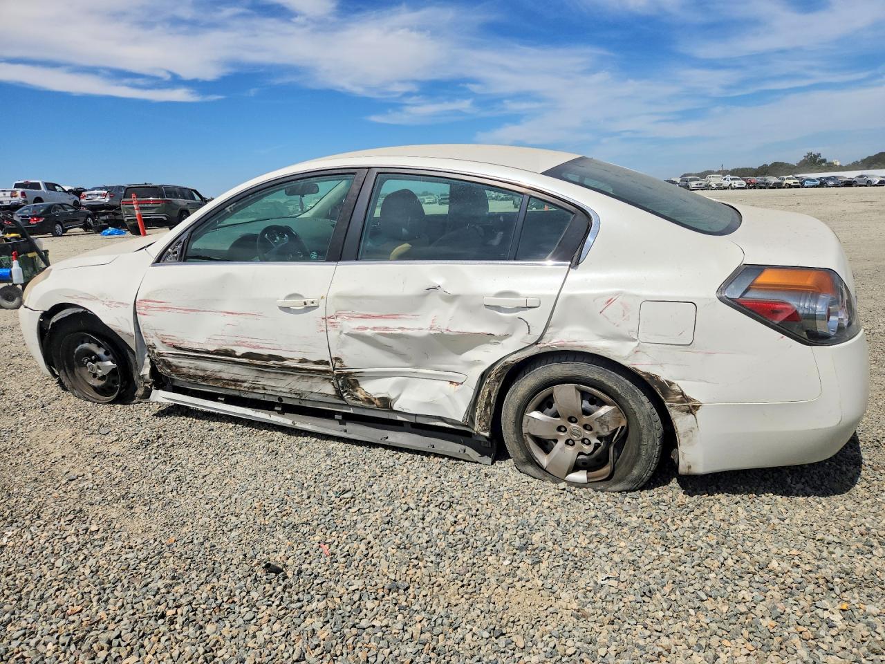 2008 Nissan Altima 2.5 White vin: 1N4AL21EX8C232901