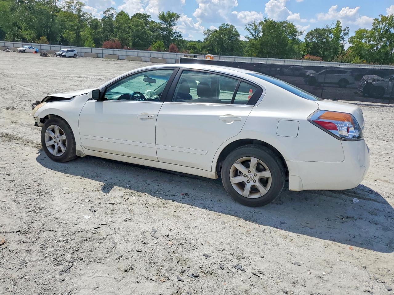 2008 Nissan Altima 2.5 White vin: 1N4AL21EX8N555947