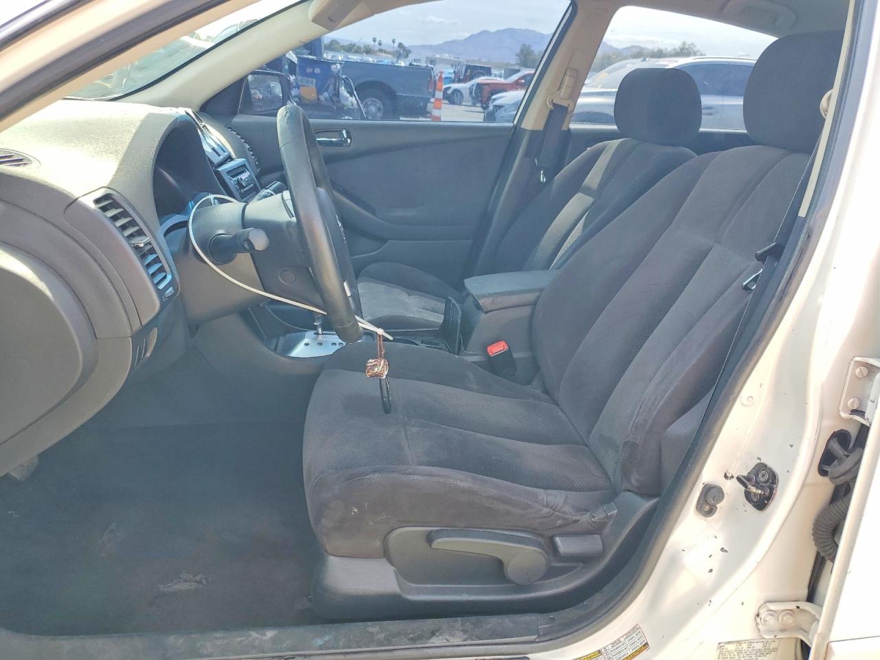 2008 Nissan Altima 2.5/2.5s White vin: 1N4AL21EX8N556080