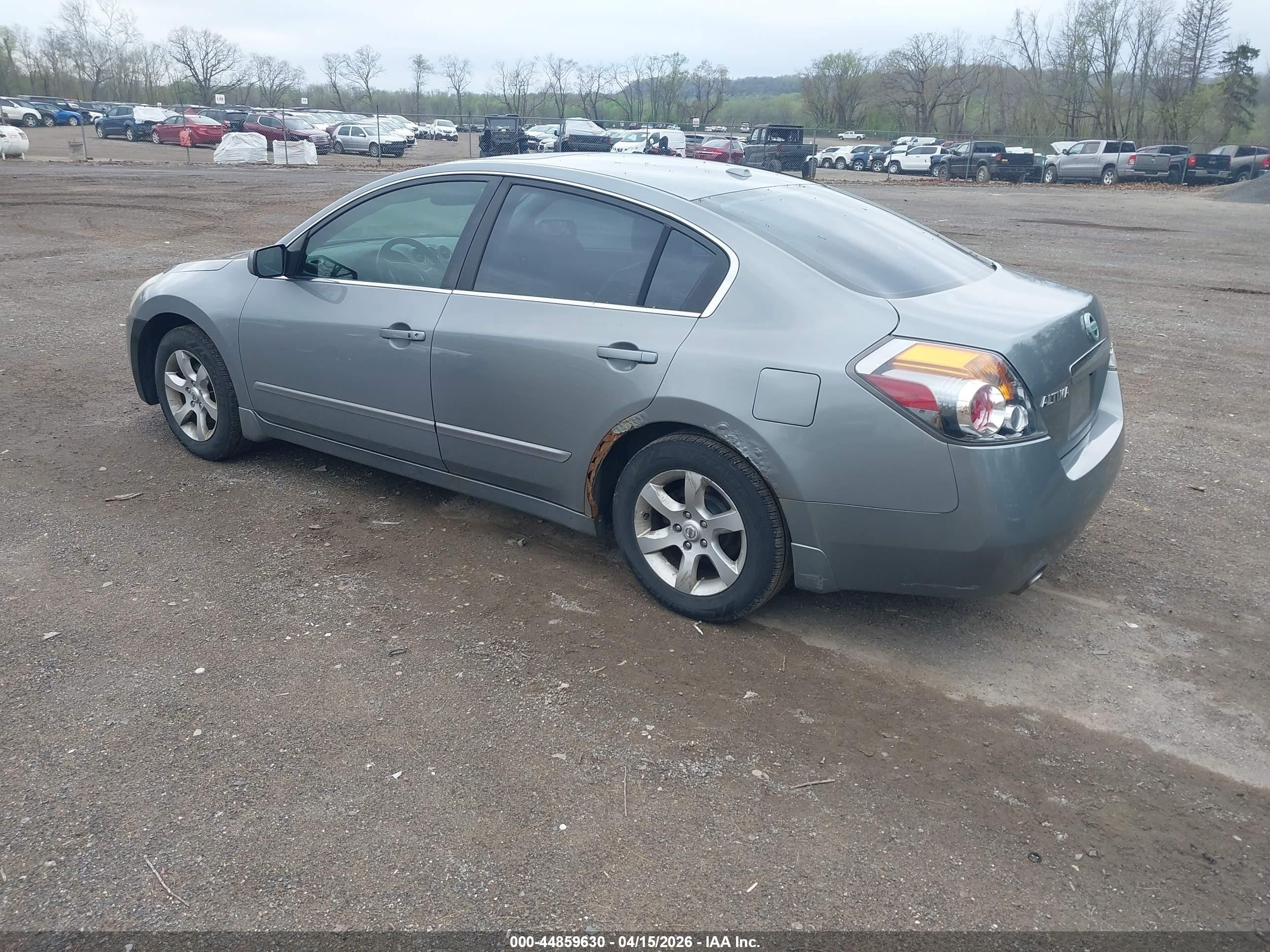 2008 Nissan Altima 2.5 S Серебряный vin: 1N4AL21EX8N558542