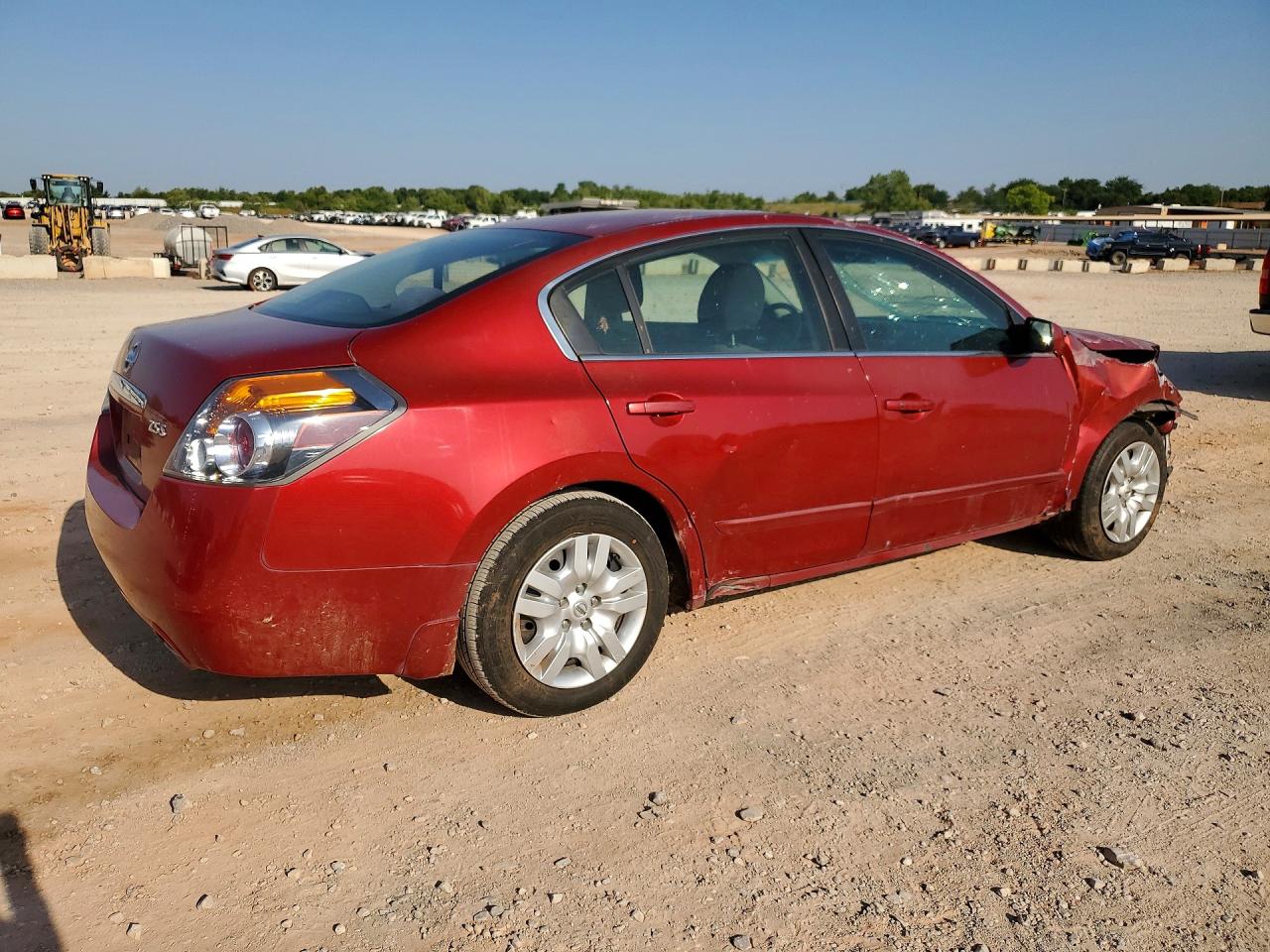 2009 Nissan Altima 2.5 Red vin: 1N4AL21EX9N456417