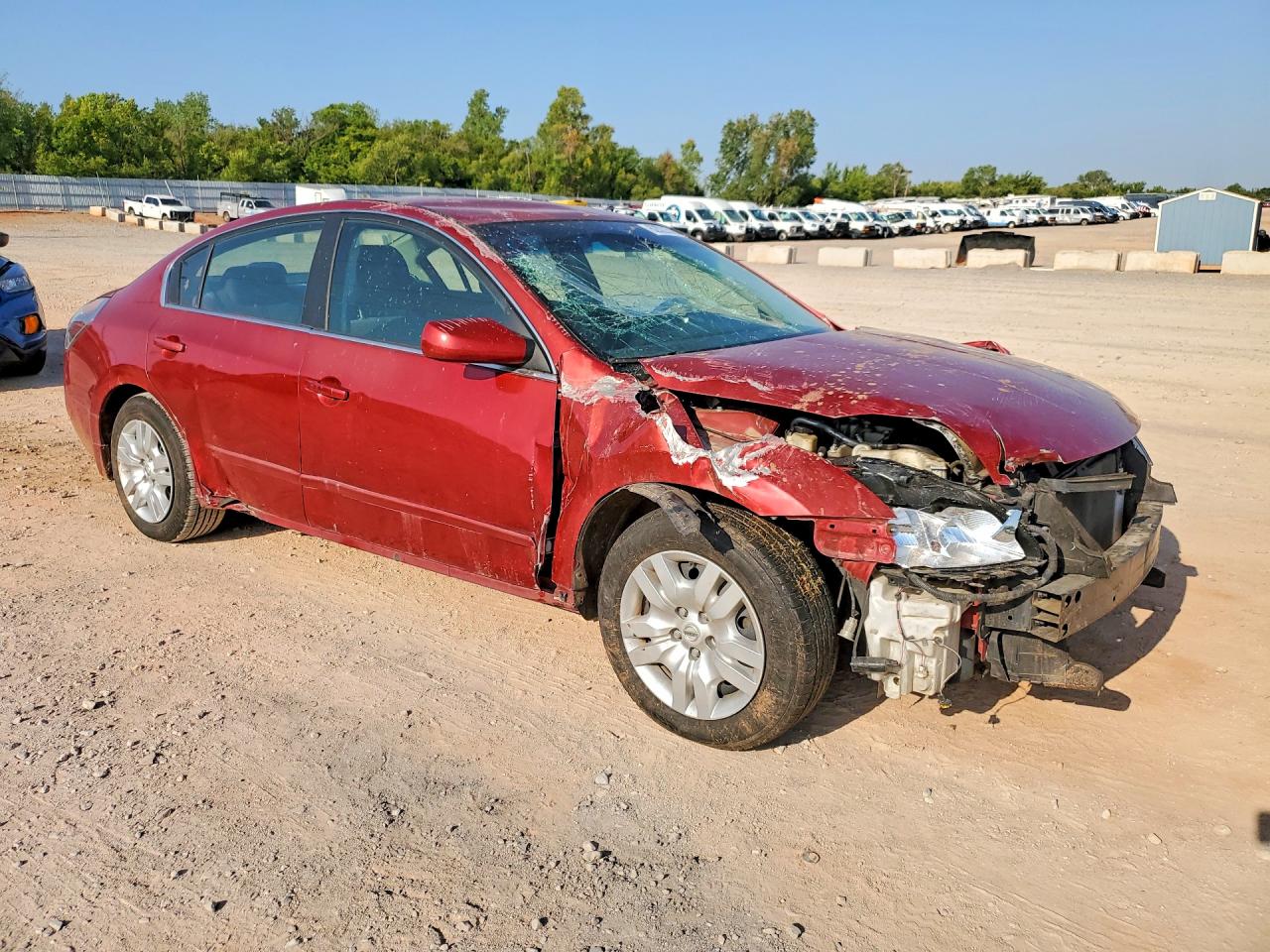 2009 Nissan Altima 2.5 Red vin: 1N4AL21EX9N456417