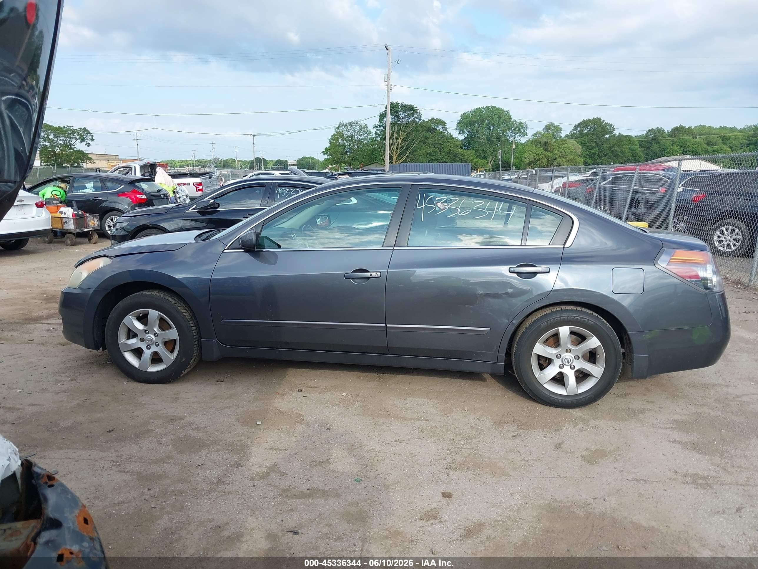 2009 Nissan Altima 2.5 S Gray vin: 1N4AL21EX9N500027