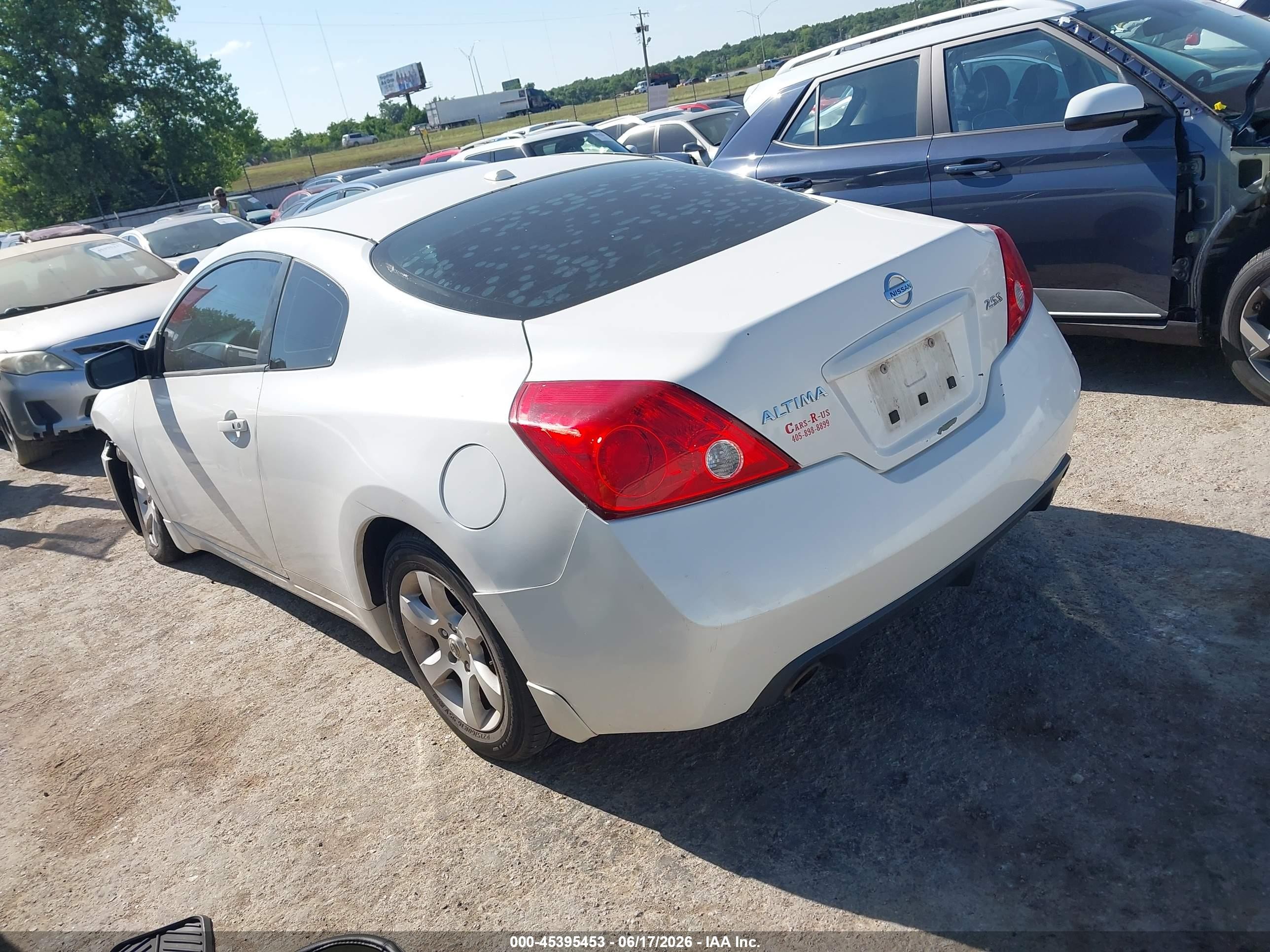 2009 Nissan Altima 2.5 S White vin: 1N4AL24E09C152908
