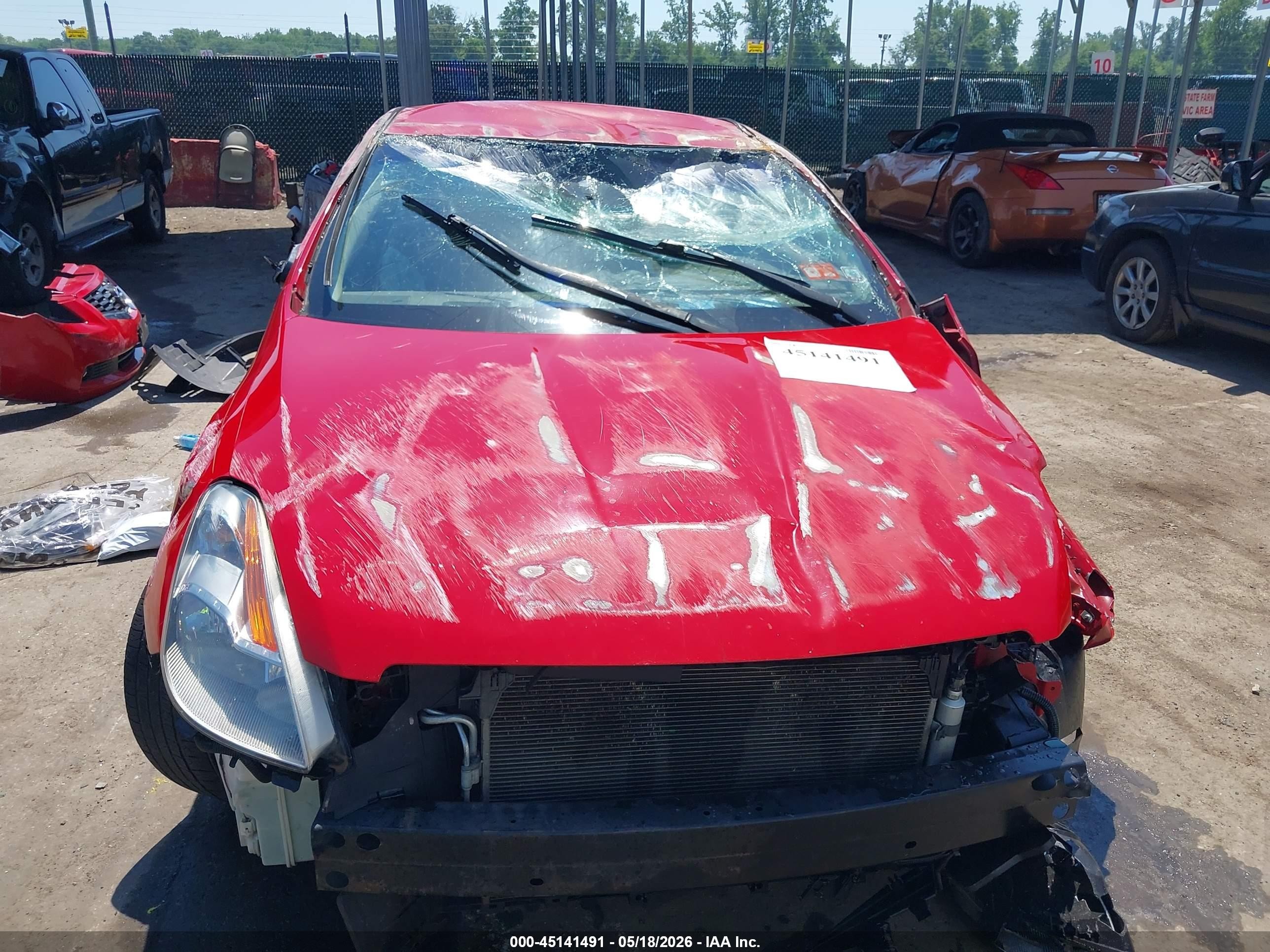 2009 Nissan Altima 2.5 S Red vin: 1N4AL24E09C181499