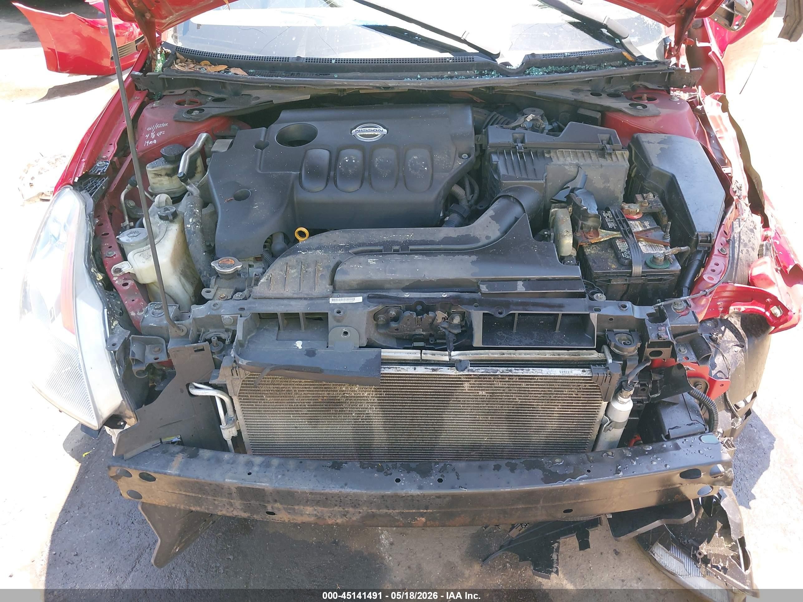 2009 Nissan Altima 2.5 S Red vin: 1N4AL24E09C181499
