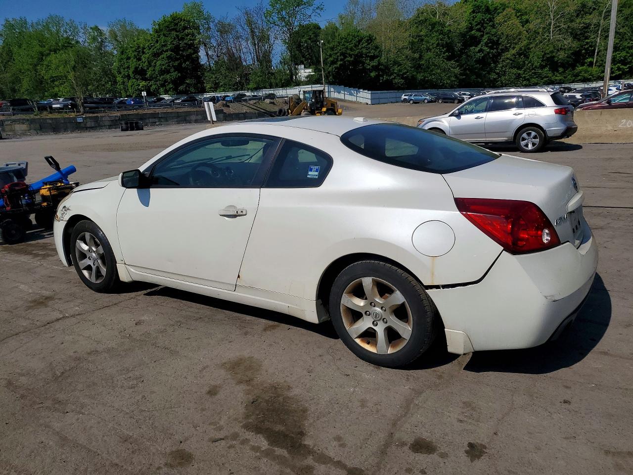 2009 Niss Altima White vin: 1N4AL24E19C155655