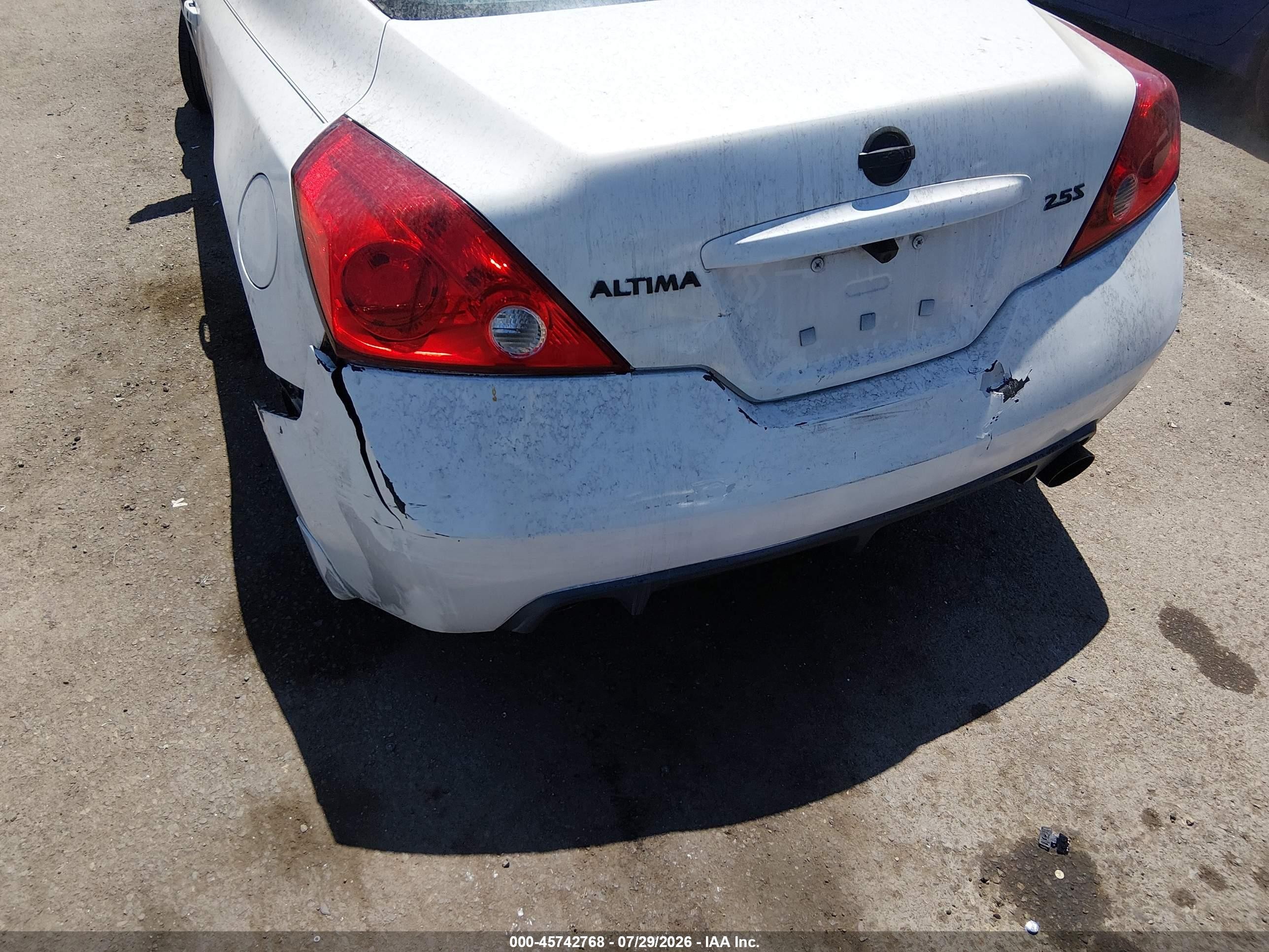 2009 Nissan Altima 2.5 S White vin: 1N4AL24E19C172181