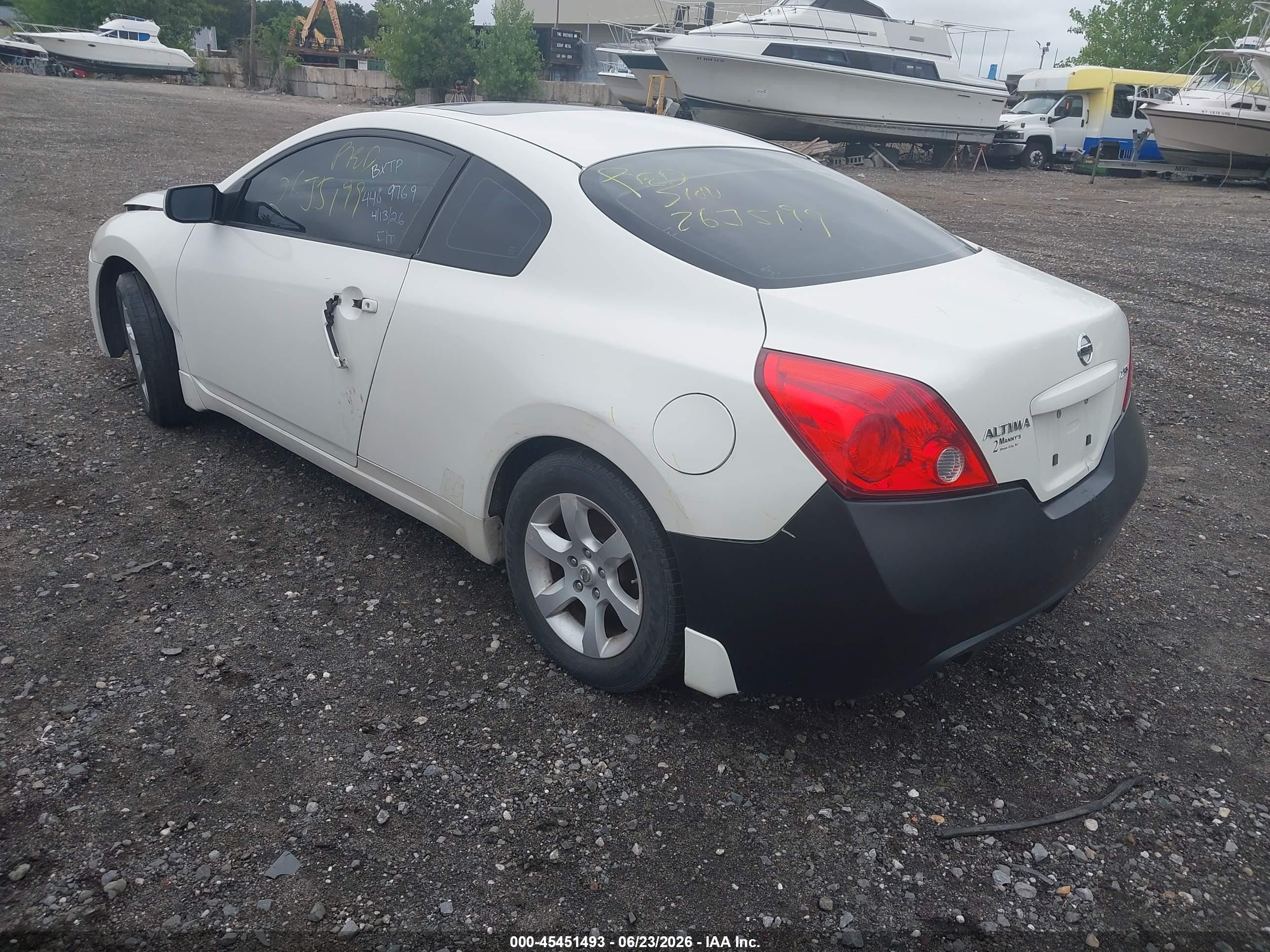 2008 Nissan Altima 2.5 S White vin: 1N4AL24E28C138734