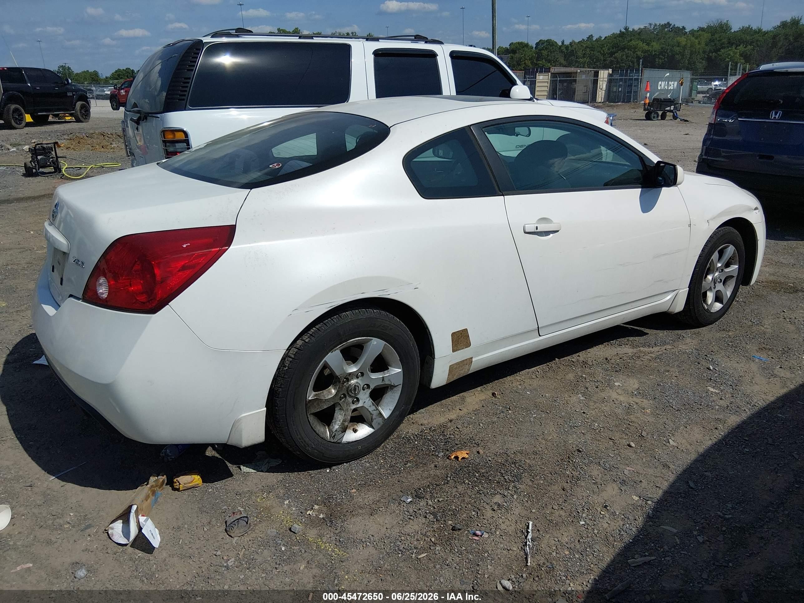 2008 Nissan Altima 2.5 S White vin: 1N4AL24E28C169272