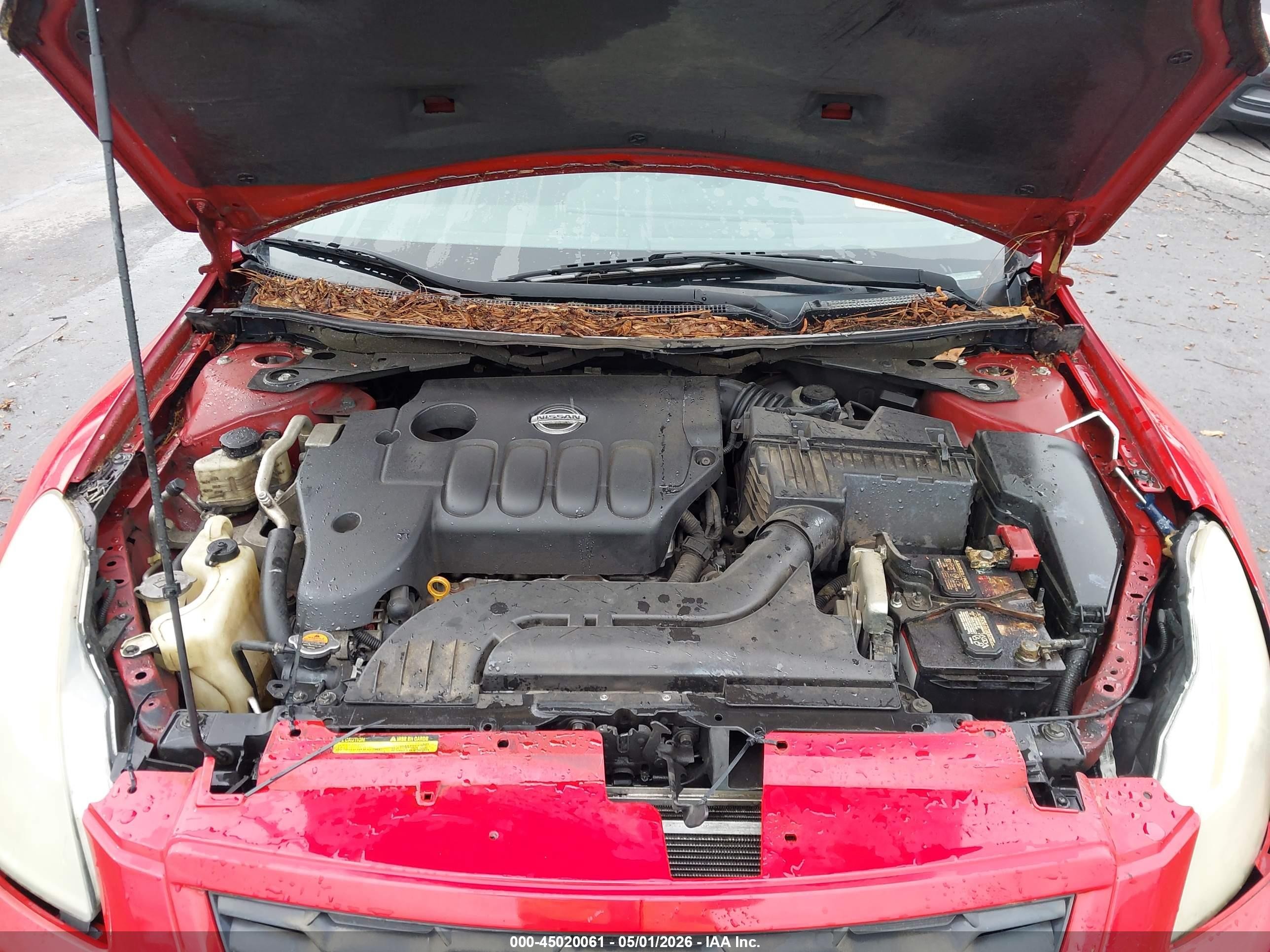 2008 Nissan Altima 2.5 S Красный vin: 1N4AL24E28C285409