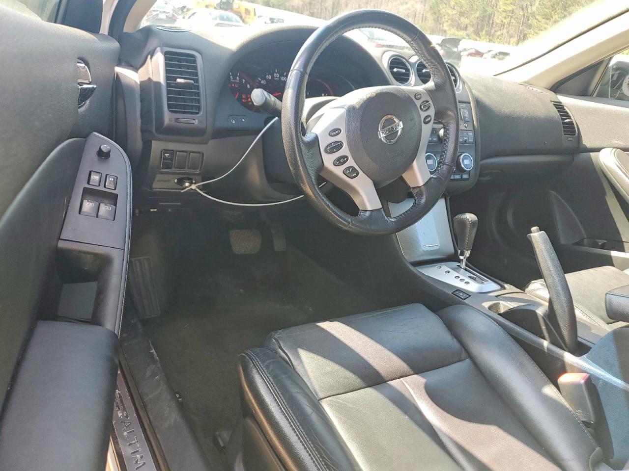 2009 Nissan Altima 2.5s White vin: 1N4AL24E29C198577
