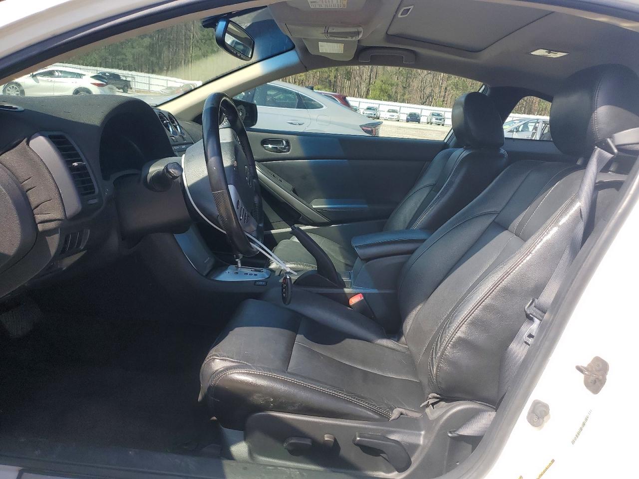 2009 Nissan Altima 2.5s White vin: 1N4AL24E29C198577
