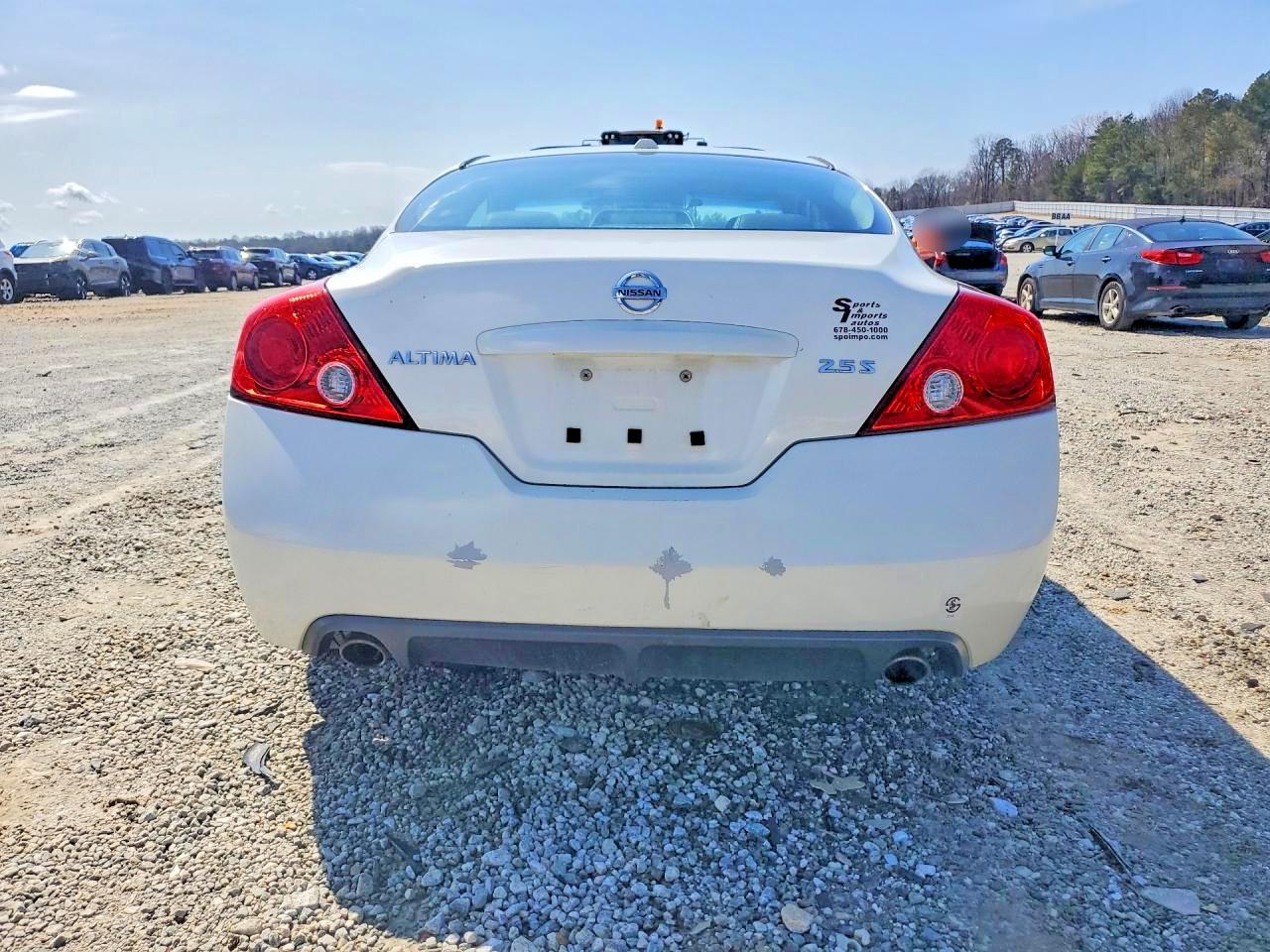 2009 Nissan Altima 2.5s White vin: 1N4AL24E29C198577
