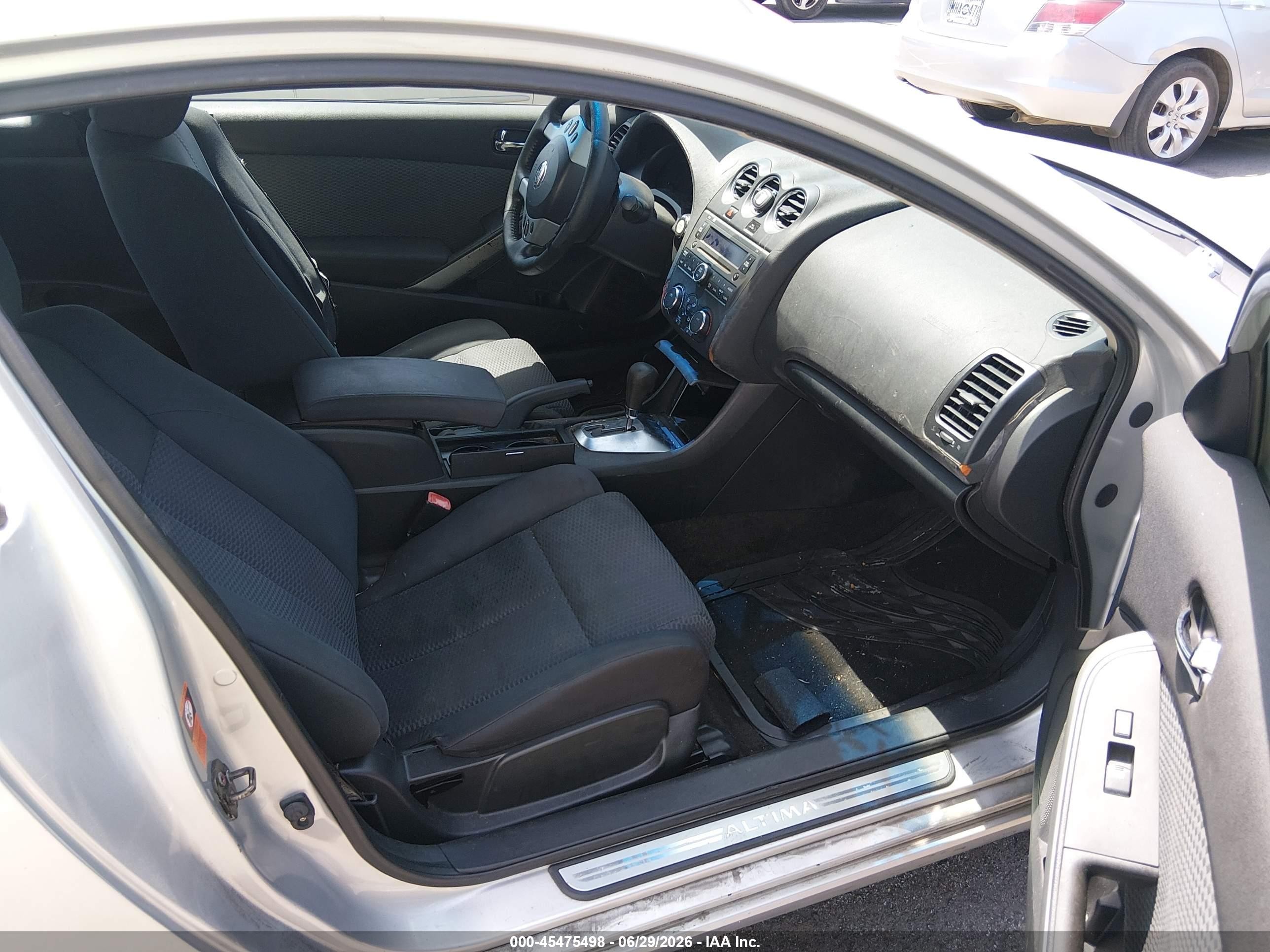 2009 Nissan Altima 2.5 S Серебряный vin: 1N4AL24E39C124231