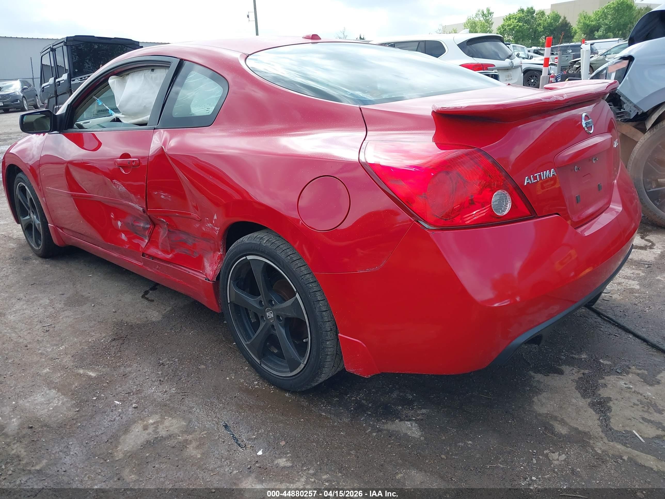 2008 Nissan Altima 2.5 S Red vin: 1N4AL24E88C183533