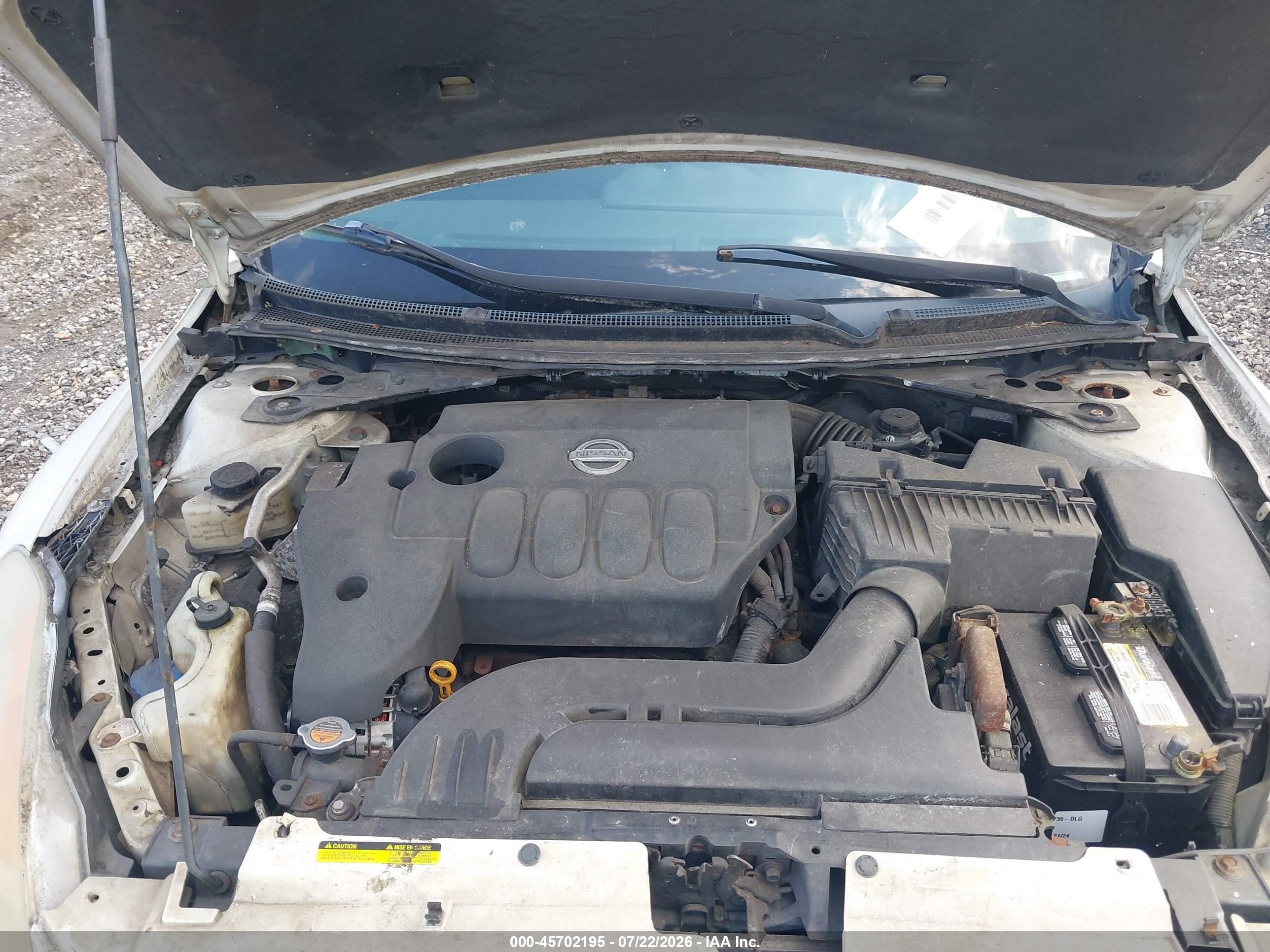 2008 Nissan Altima 2.5 S White vin: 1N4AL24E88C262832