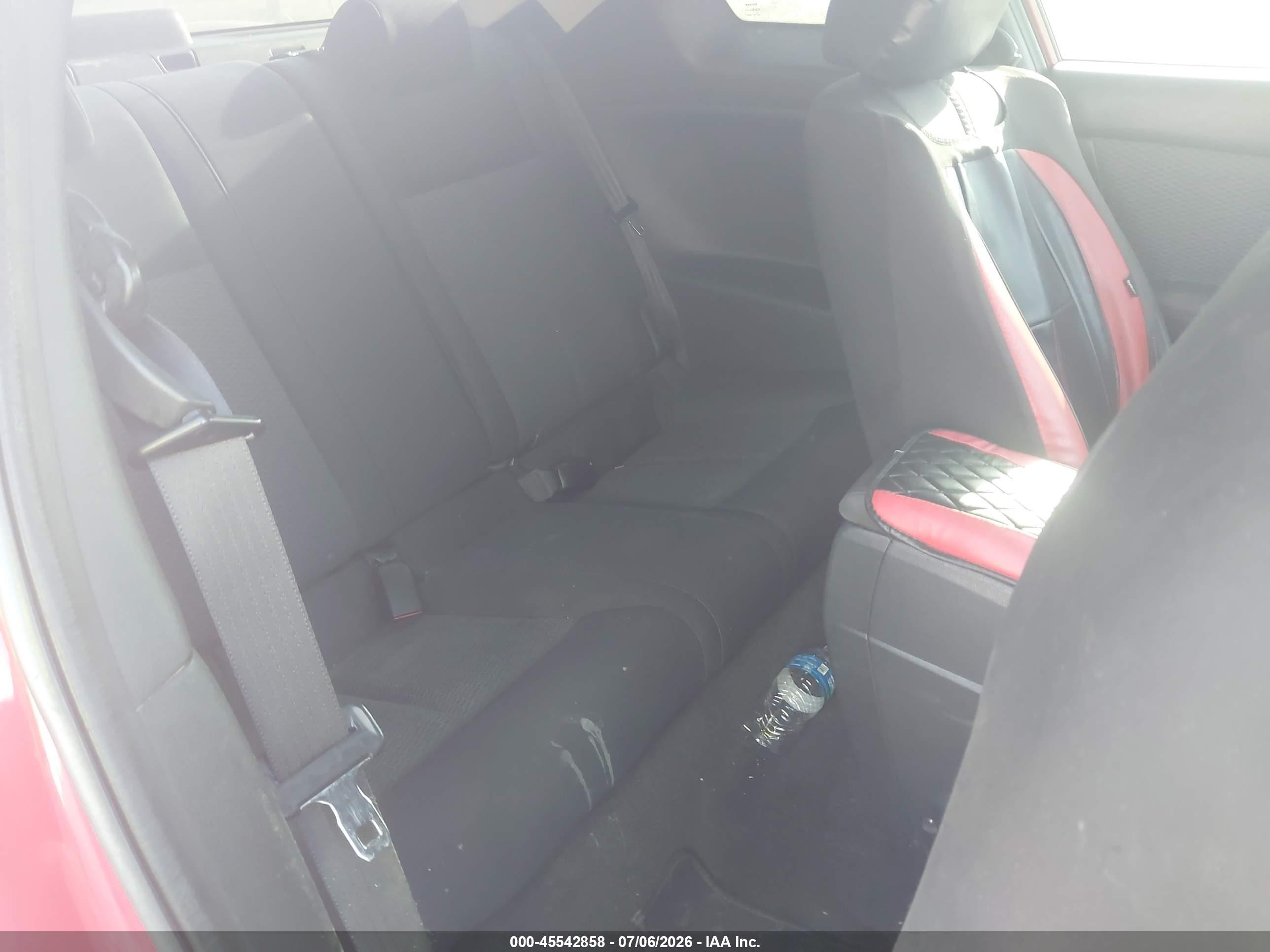2009 Nissan Altima 2.5 S Red vin: 1N4AL24E99C190556