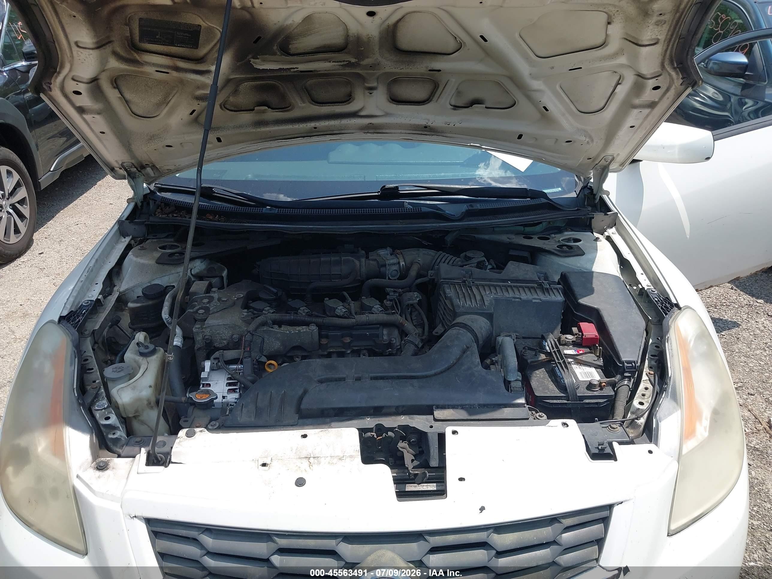 2008 Nissan Altima 2.5 S White vin: 1N4AL24EX8C247278